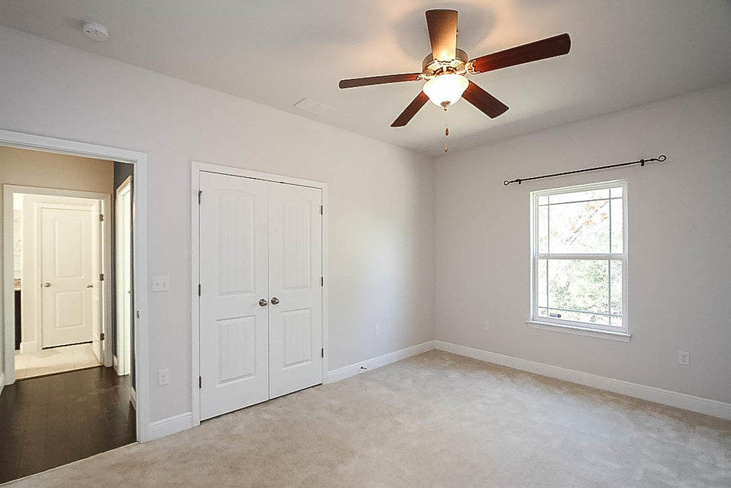 MAGNOLIA LAKE ESTATES PH 2 - Residential