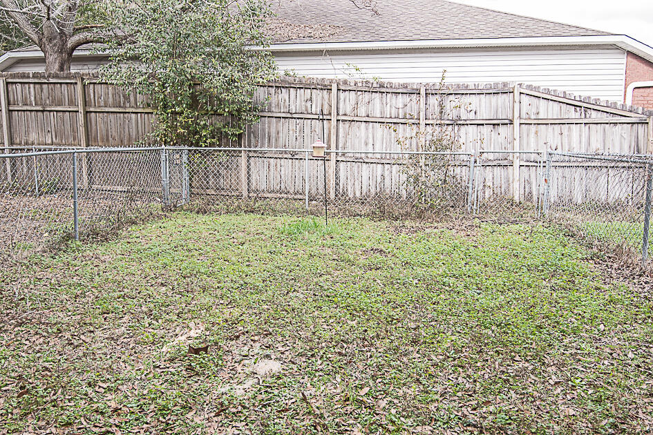 PEPPERTREE T/H - Residential Lease