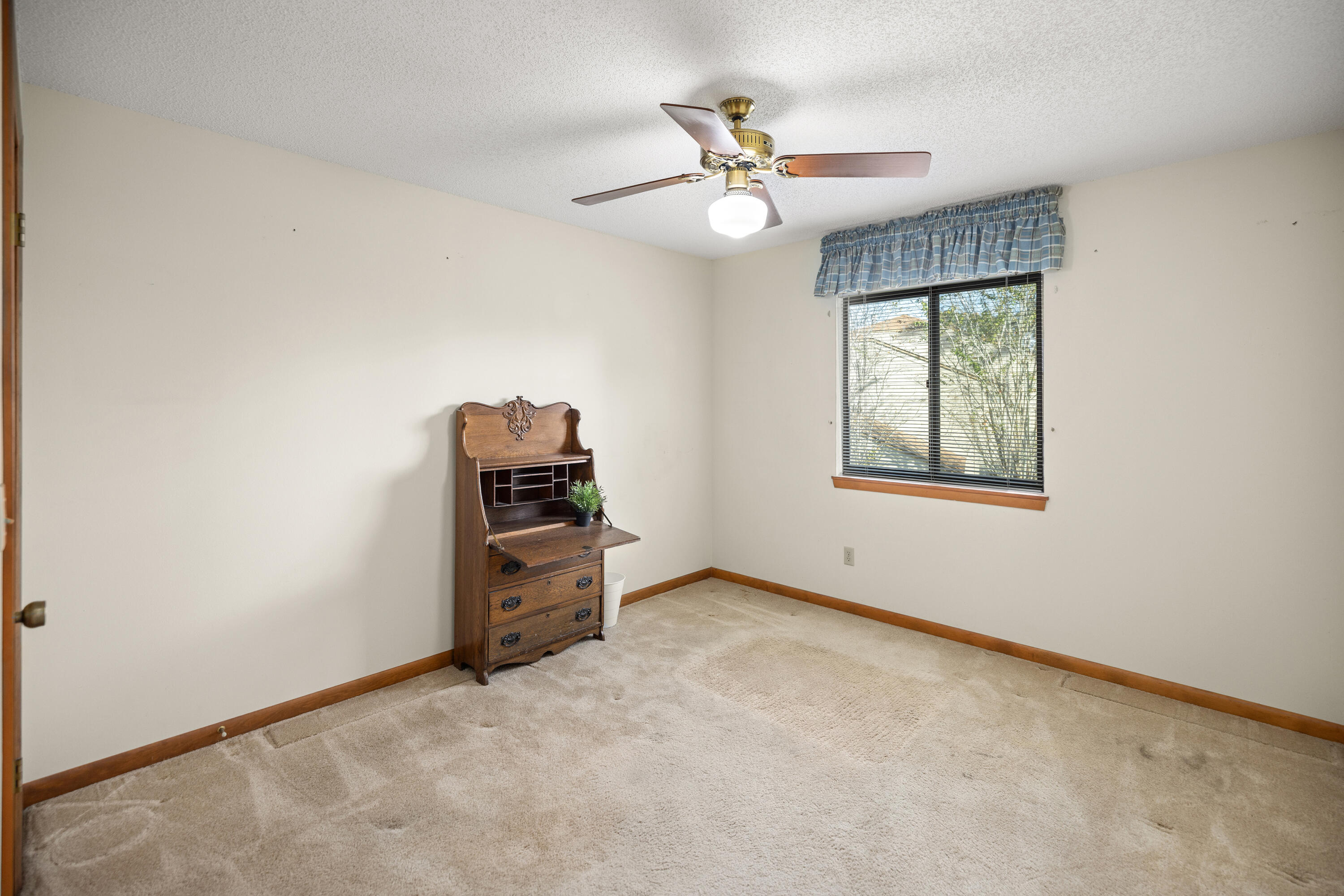 Lot 2, Rockywood PH 1 - Residential