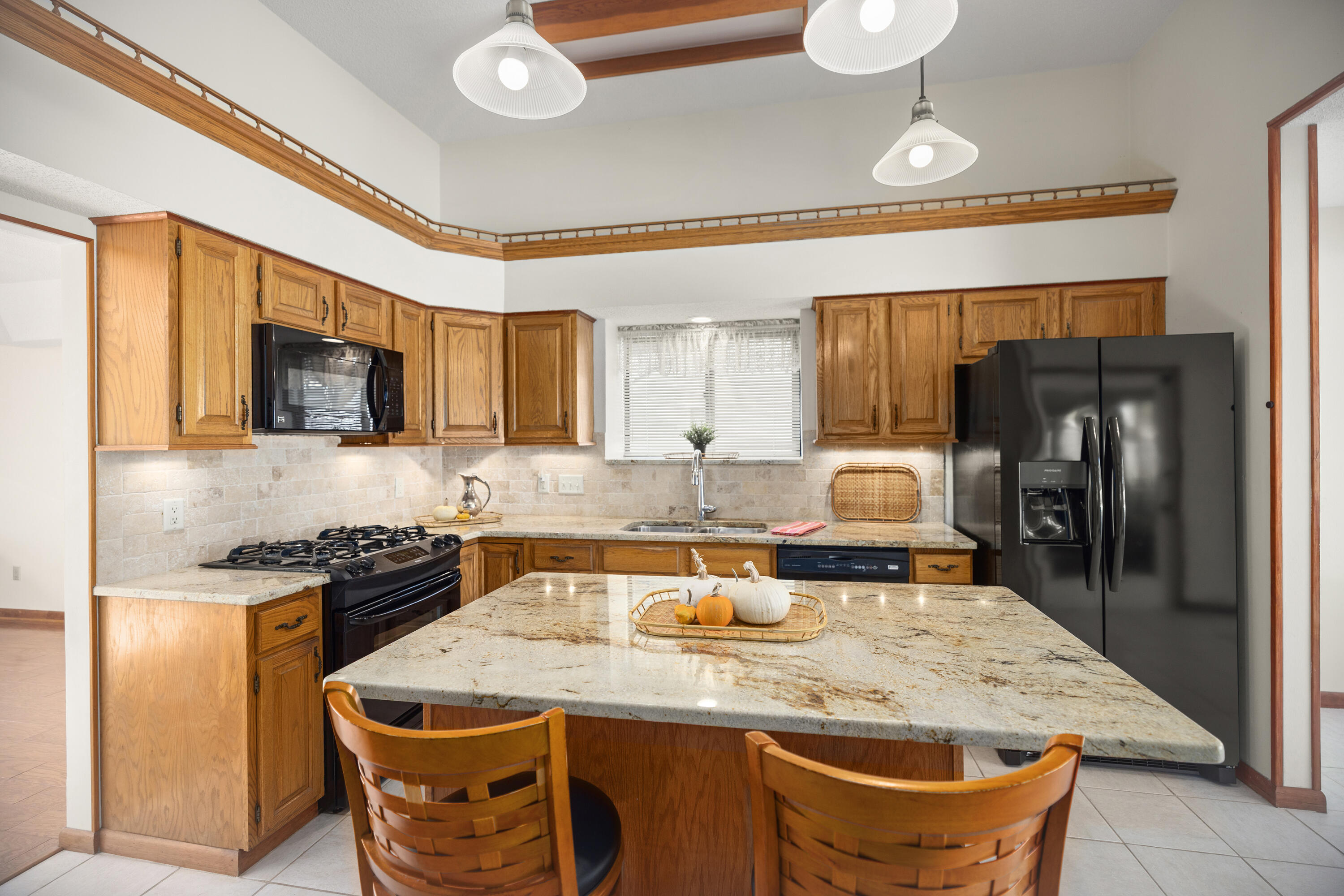 Lot 2, Rockywood PH 1 - Residential