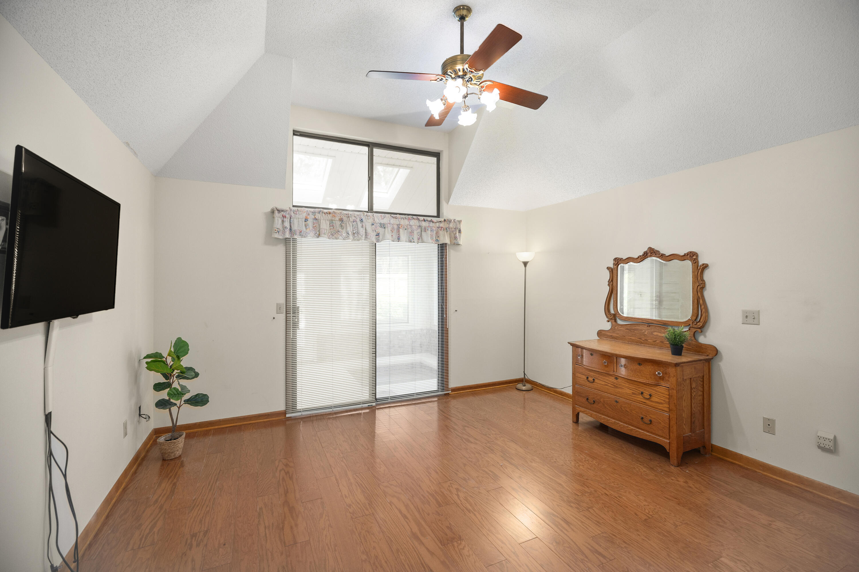 Lot 2, Rockywood PH 1 - Residential