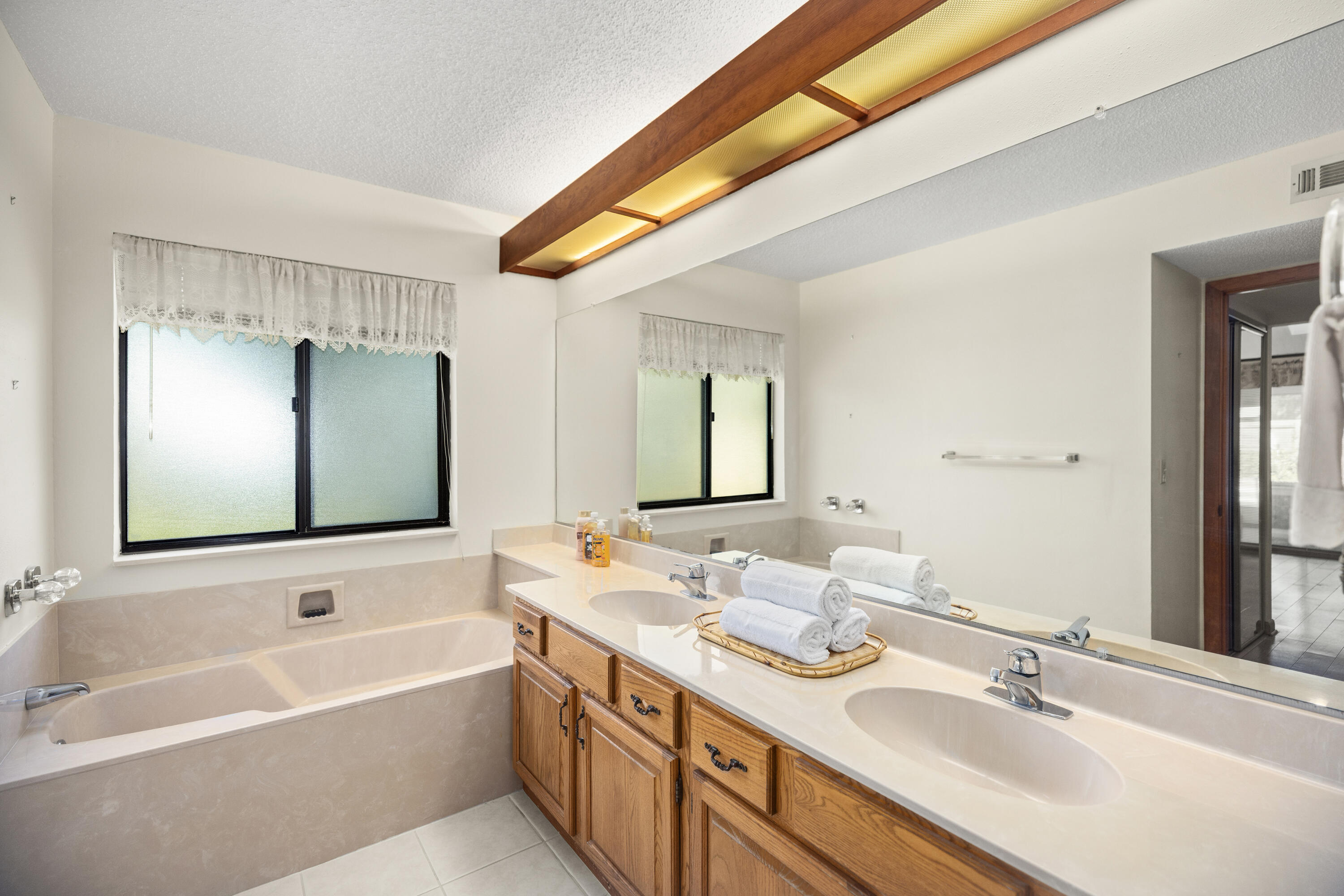 Lot 2, Rockywood PH 1 - Residential