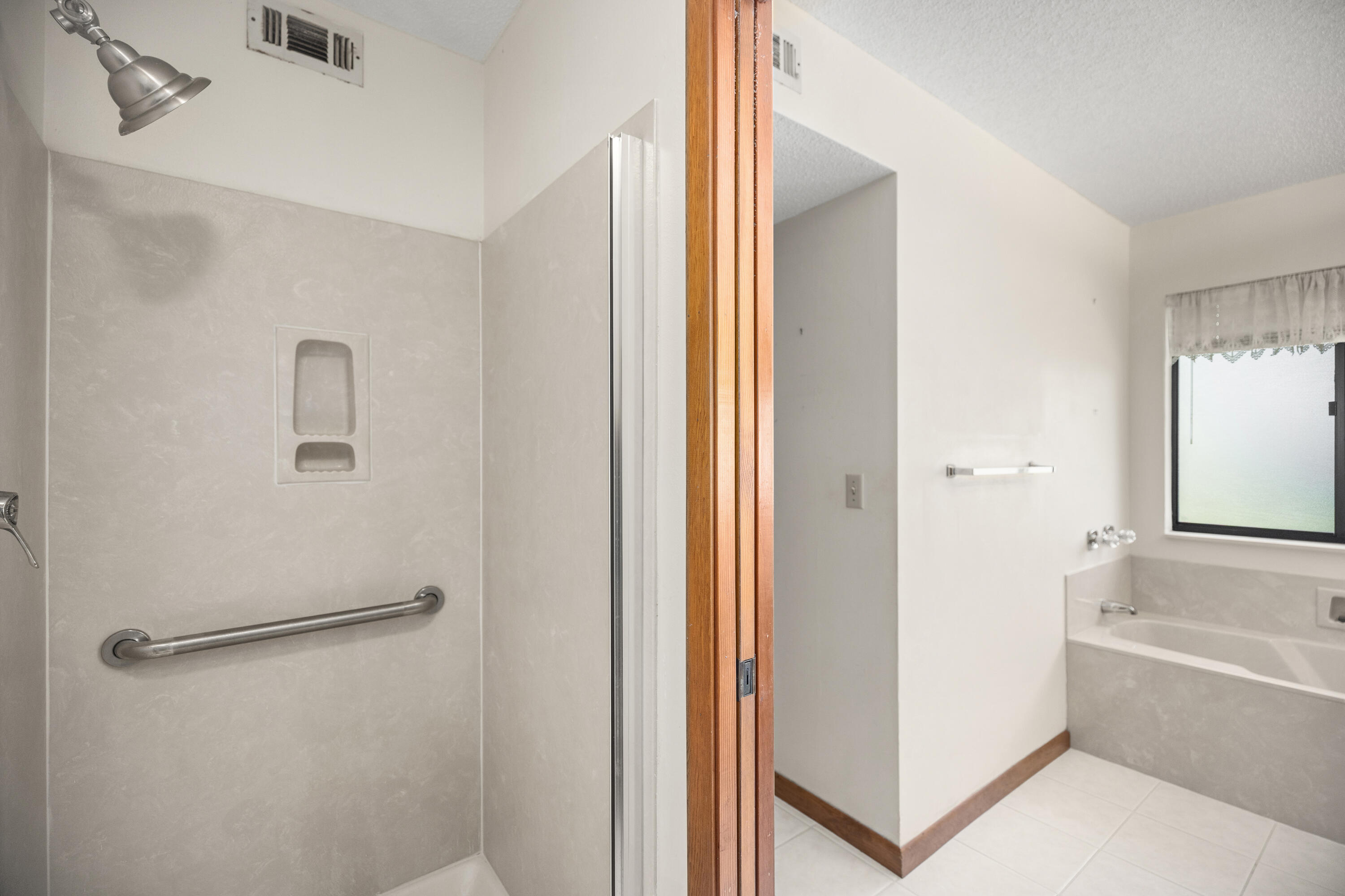 Lot 2, Rockywood PH 1 - Residential