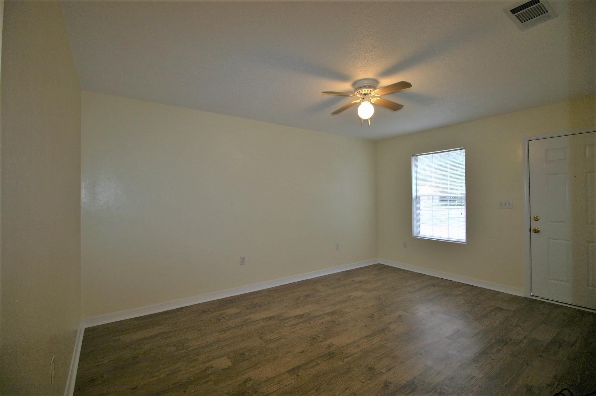 MORRIS ADDN TO CRESTVIEW - Residential Lease