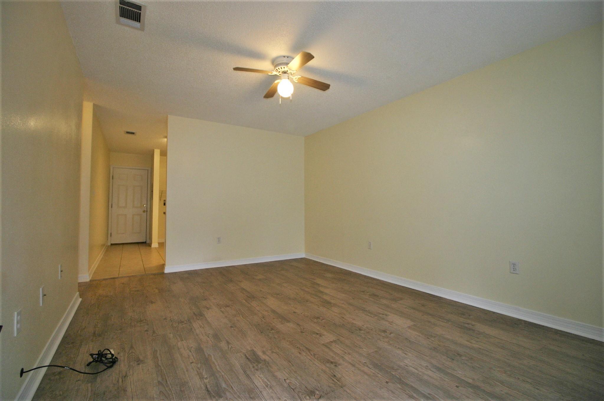 MORRIS ADDN TO CRESTVIEW - Residential Lease