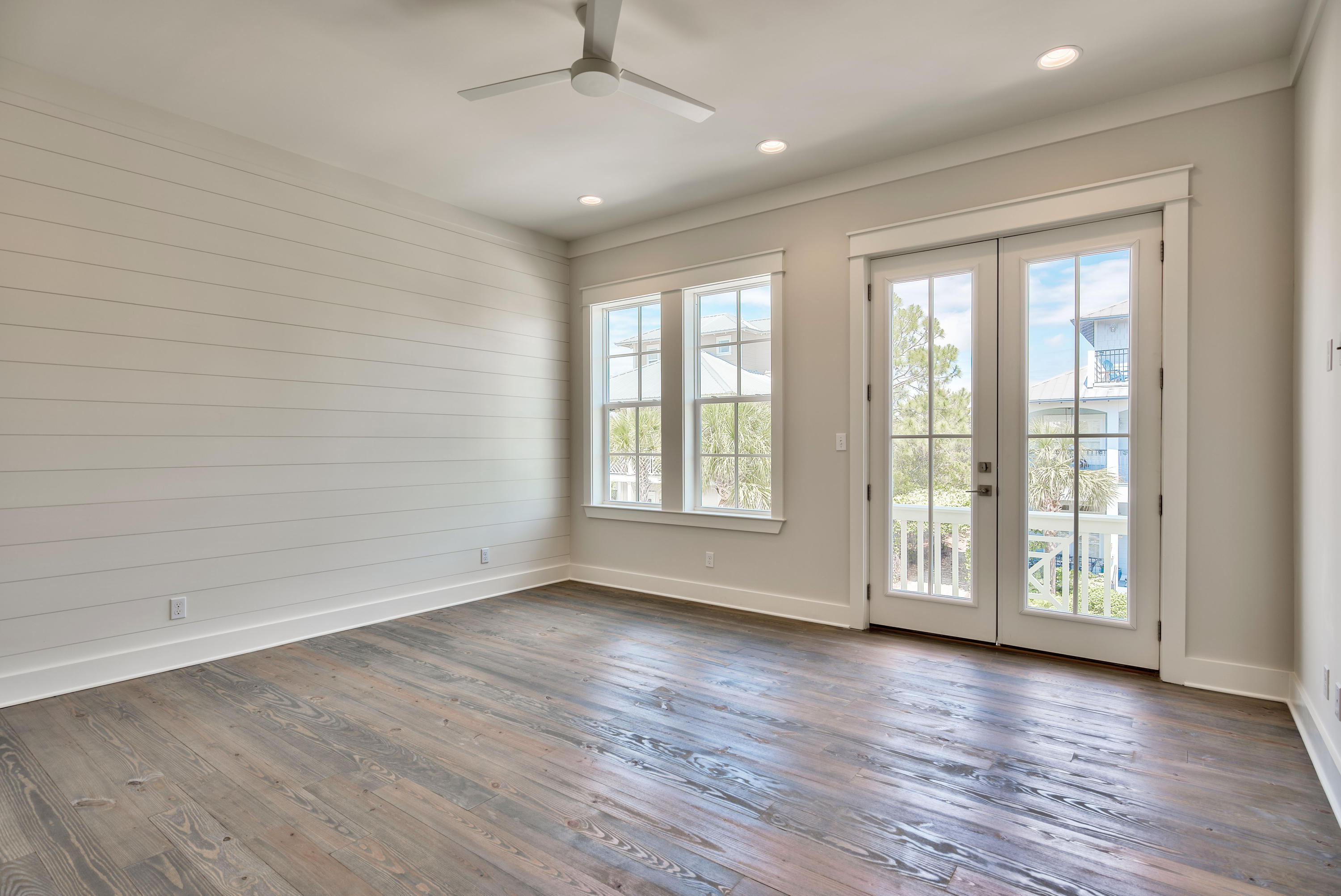 SEACREST BEACH - Residential