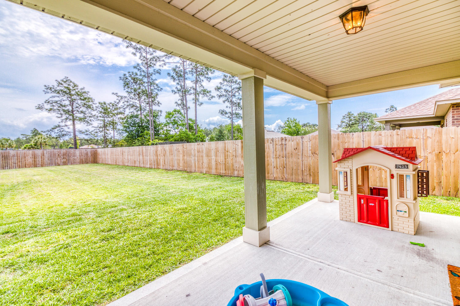 NAVARRE S/D 2ND ADDN - Residential