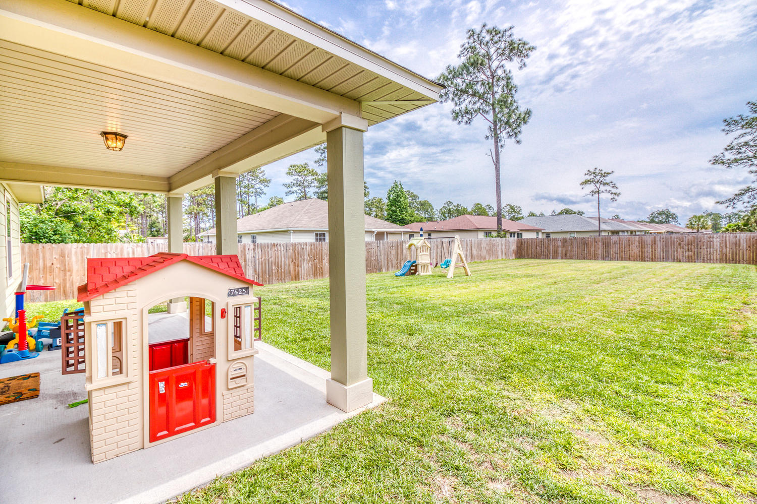 NAVARRE S/D 2ND ADDN - Residential