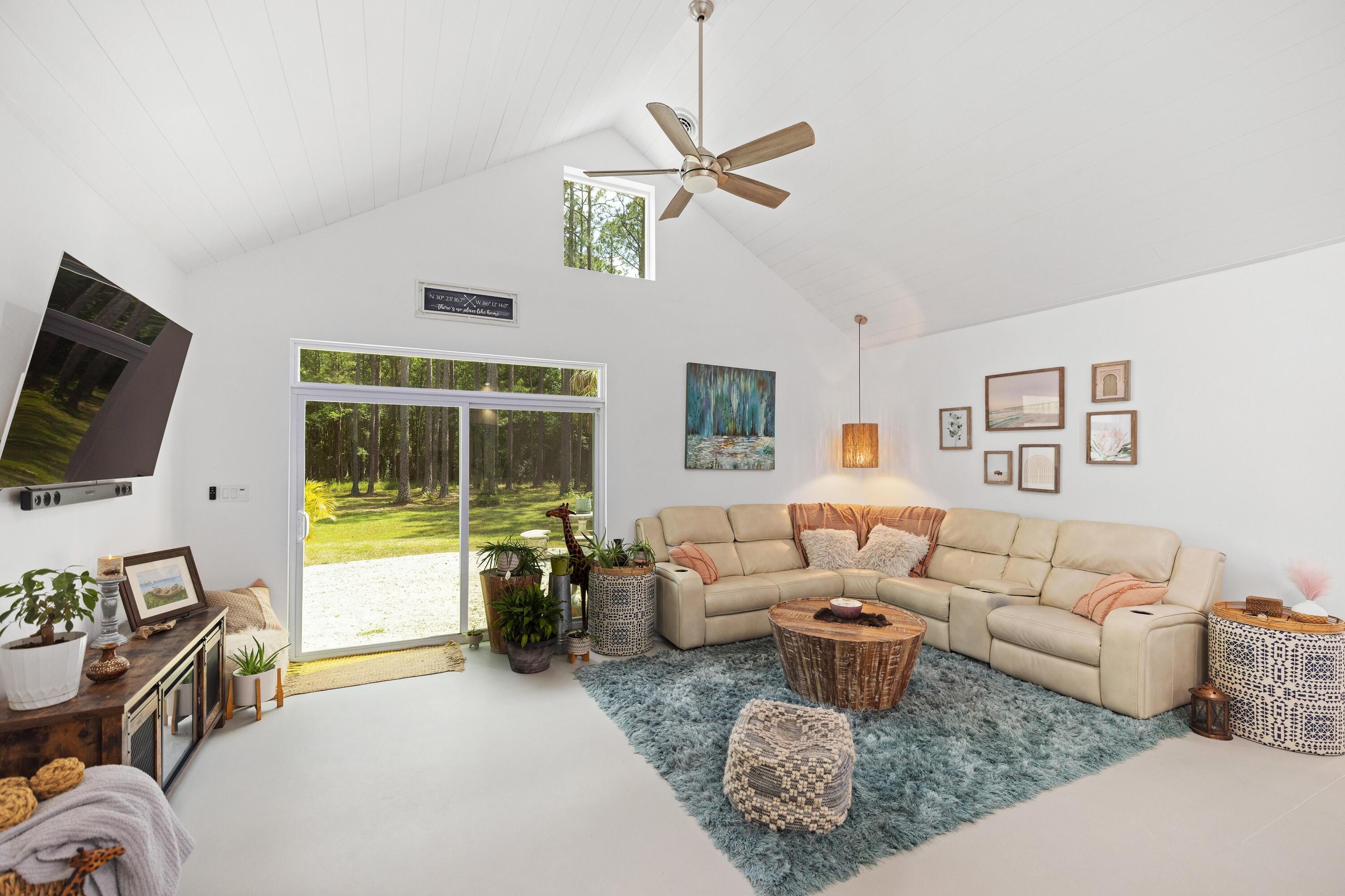 1807 Chat Holly Rd - Residential