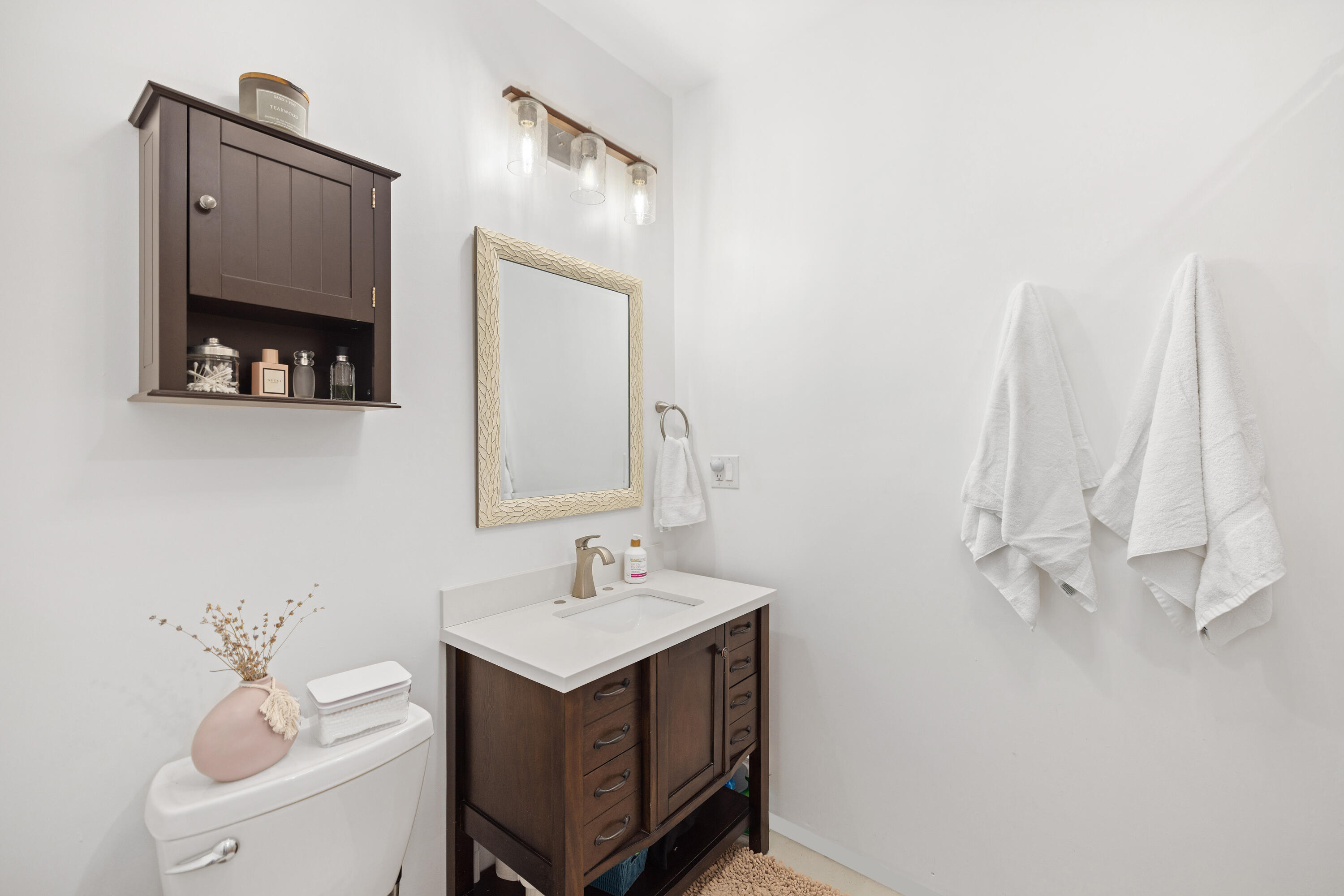 1807 Chat Holly Rd - Residential