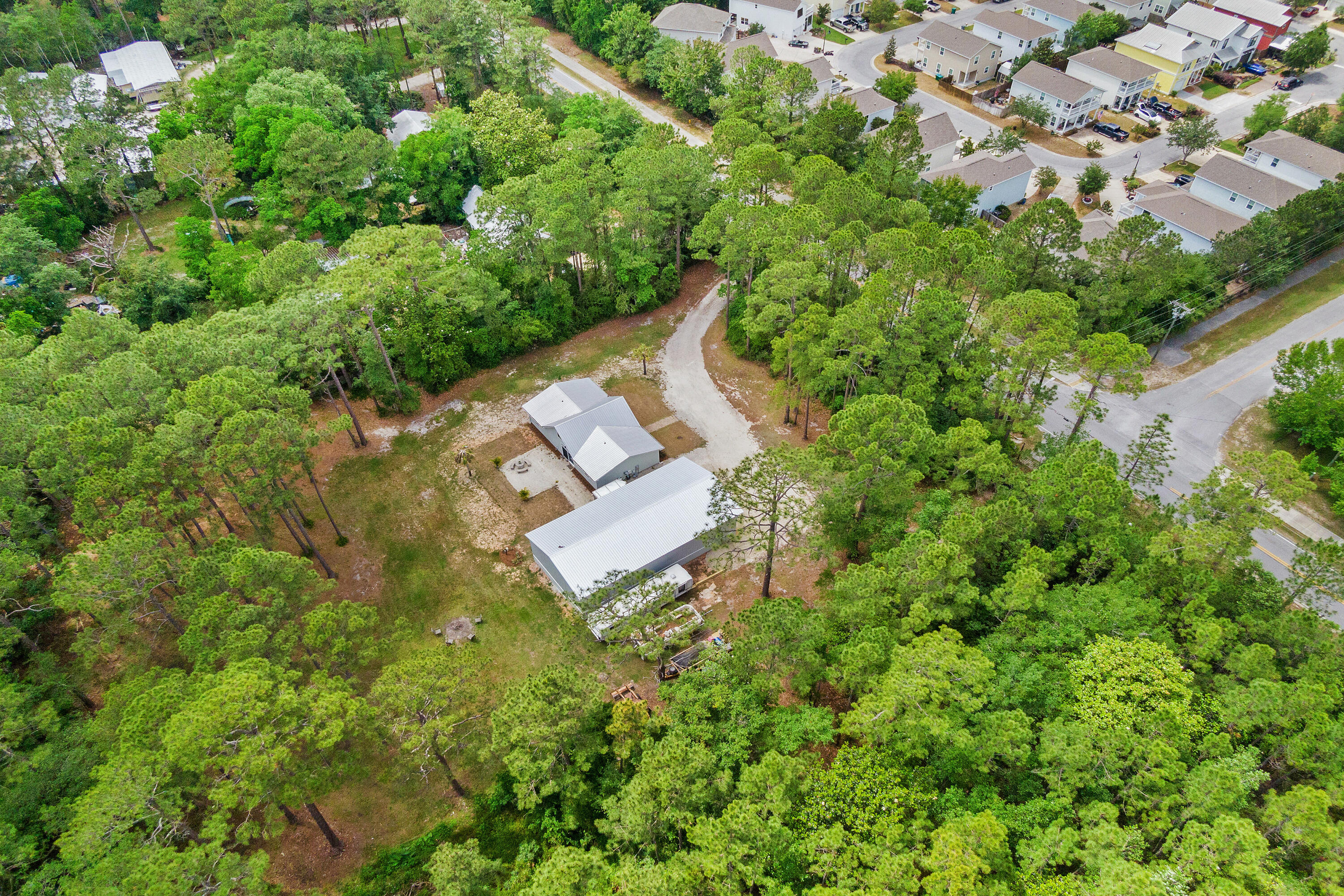 1807 Chat Holly Rd - Residential