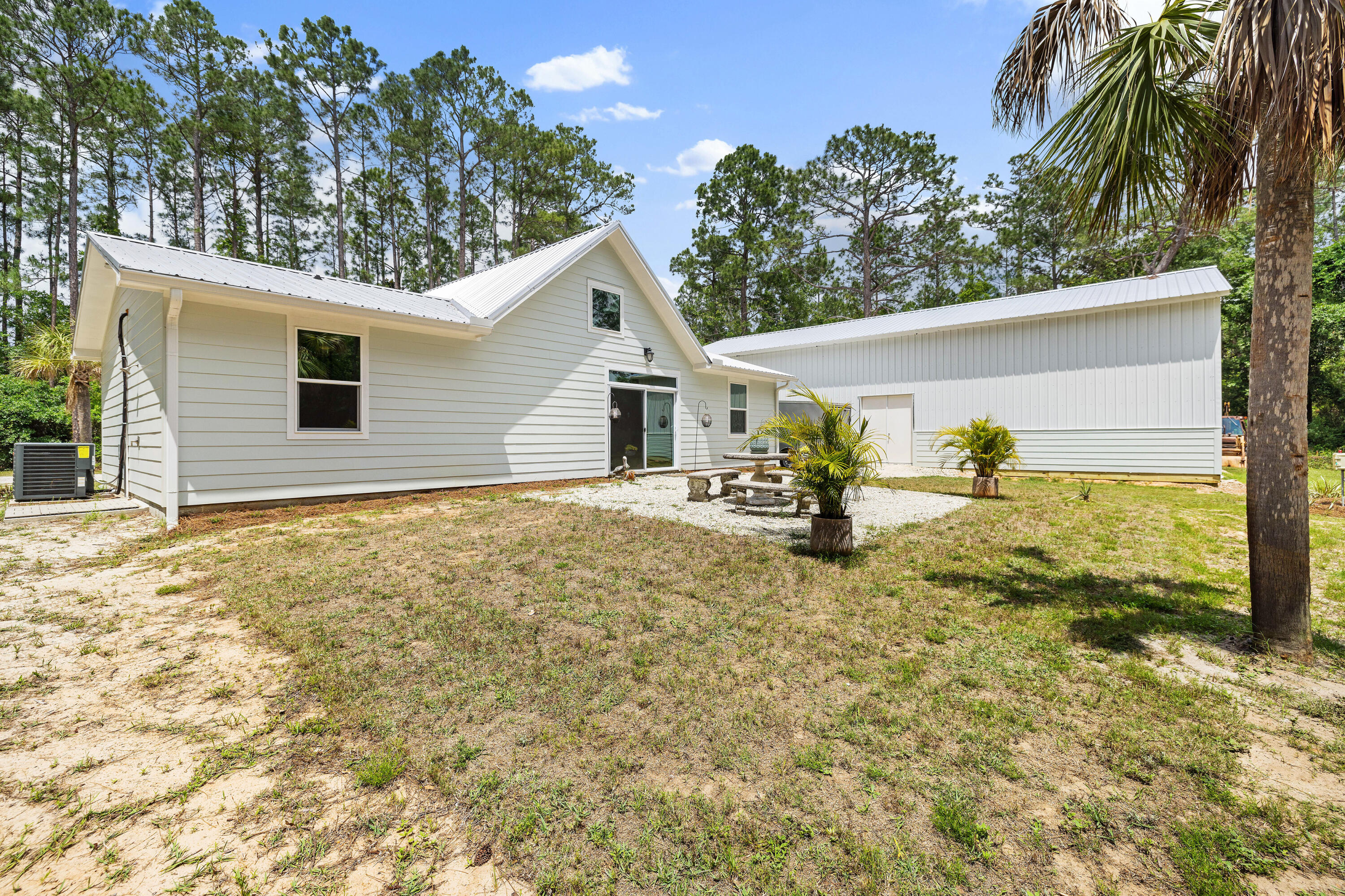 1807 Chat Holly Rd - Residential