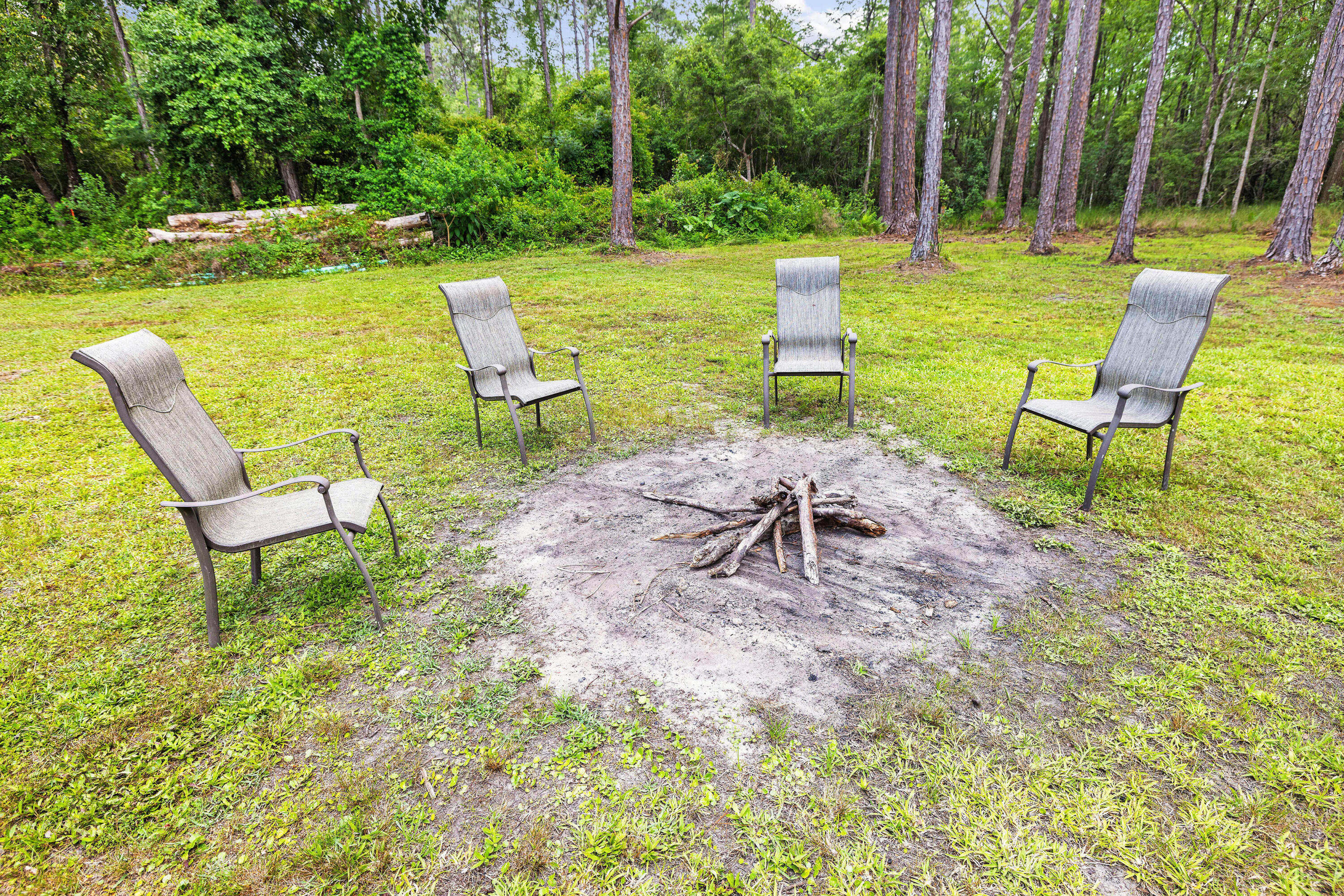 1807 Chat Holly Rd - Residential