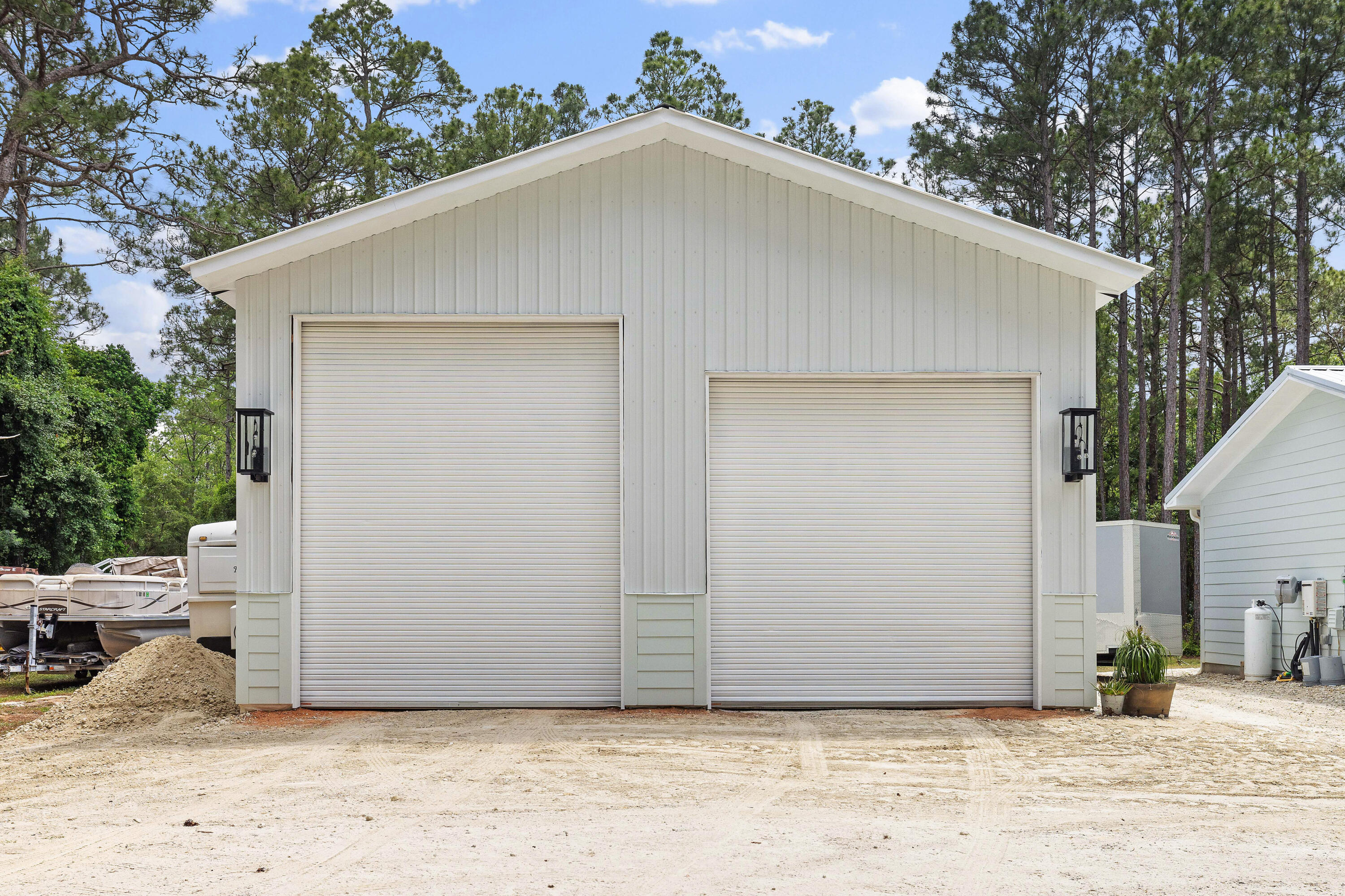 1807 Chat Holly Rd - Residential