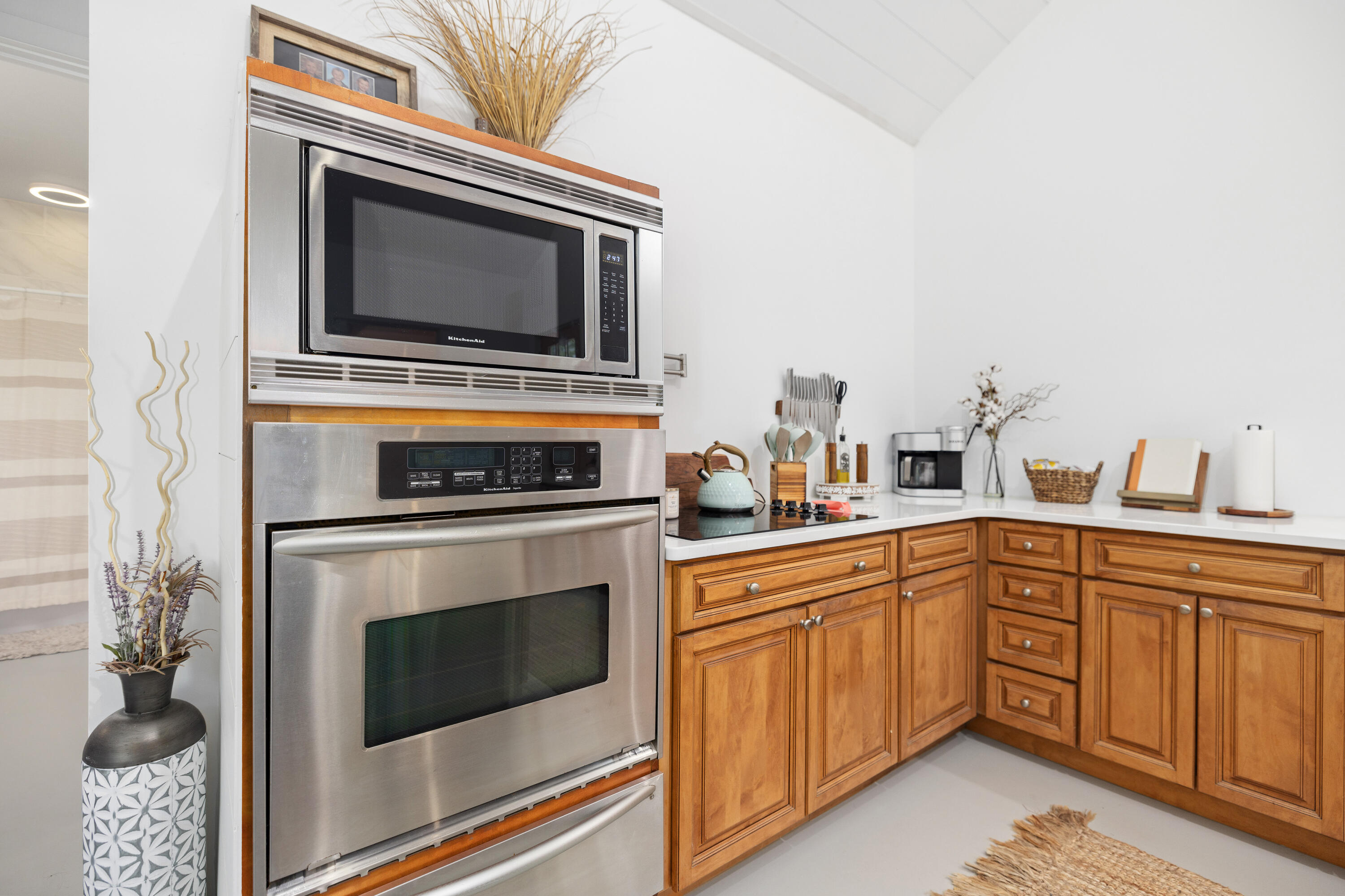 1807 Chat Holly Rd - Residential