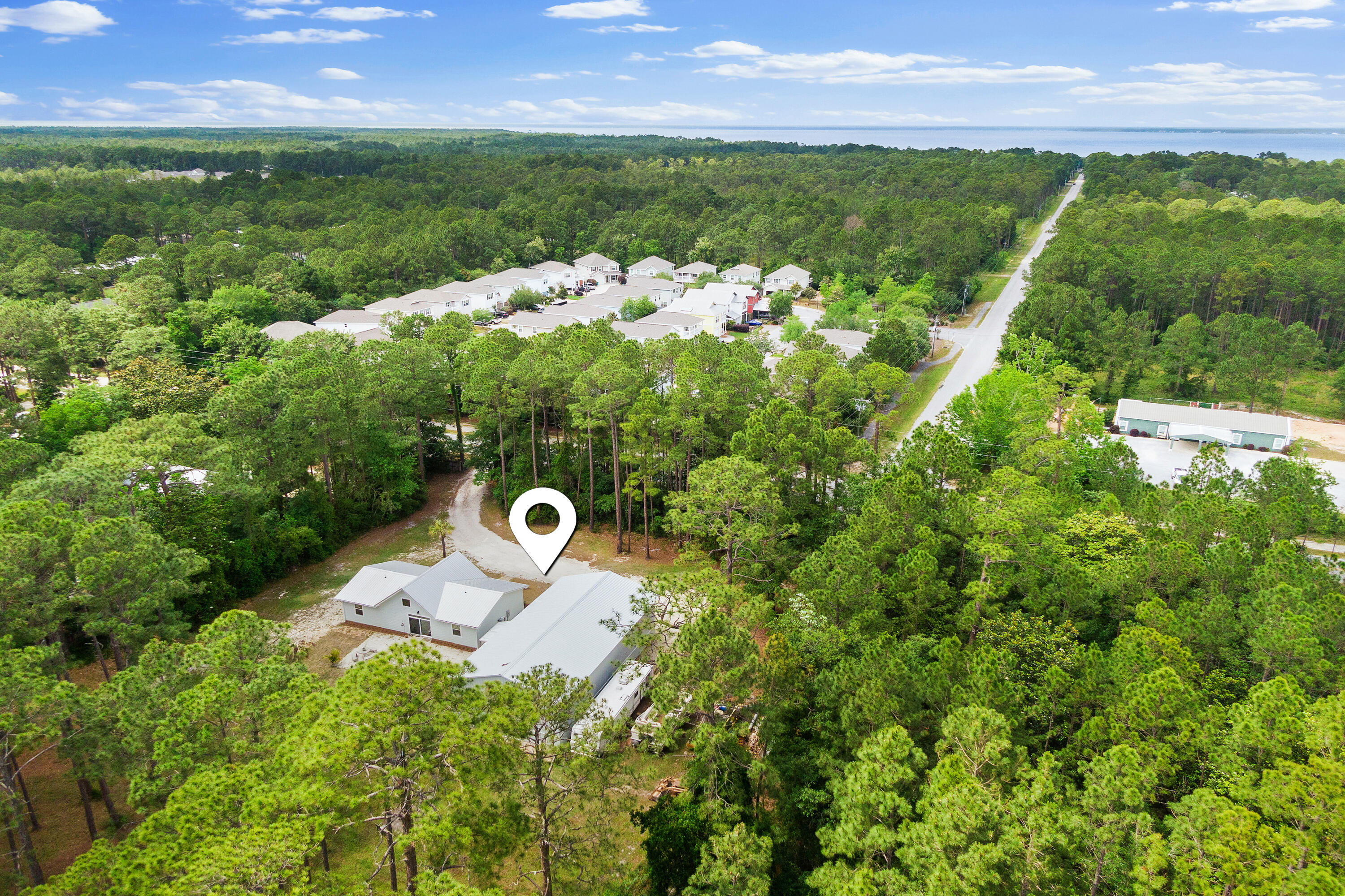 1807 Chat Holly Rd - Residential