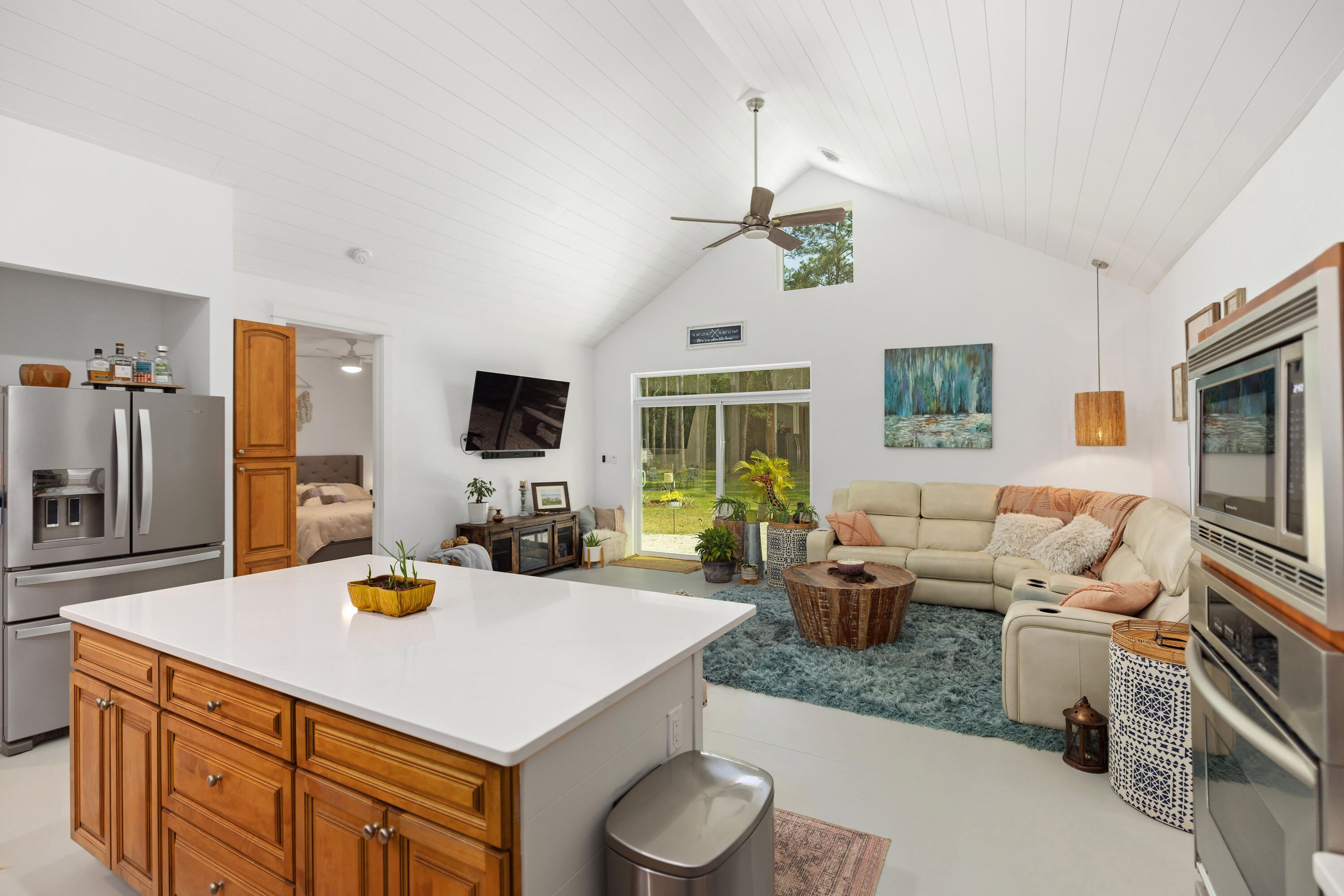 1807 Chat Holly Rd - Residential