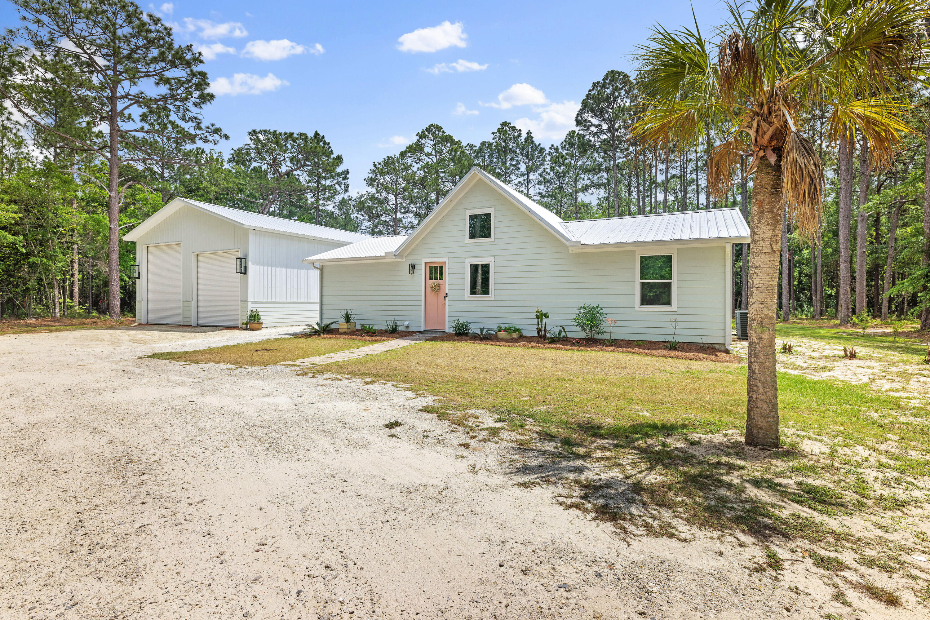 1807 Chat Holly Rd - Residential