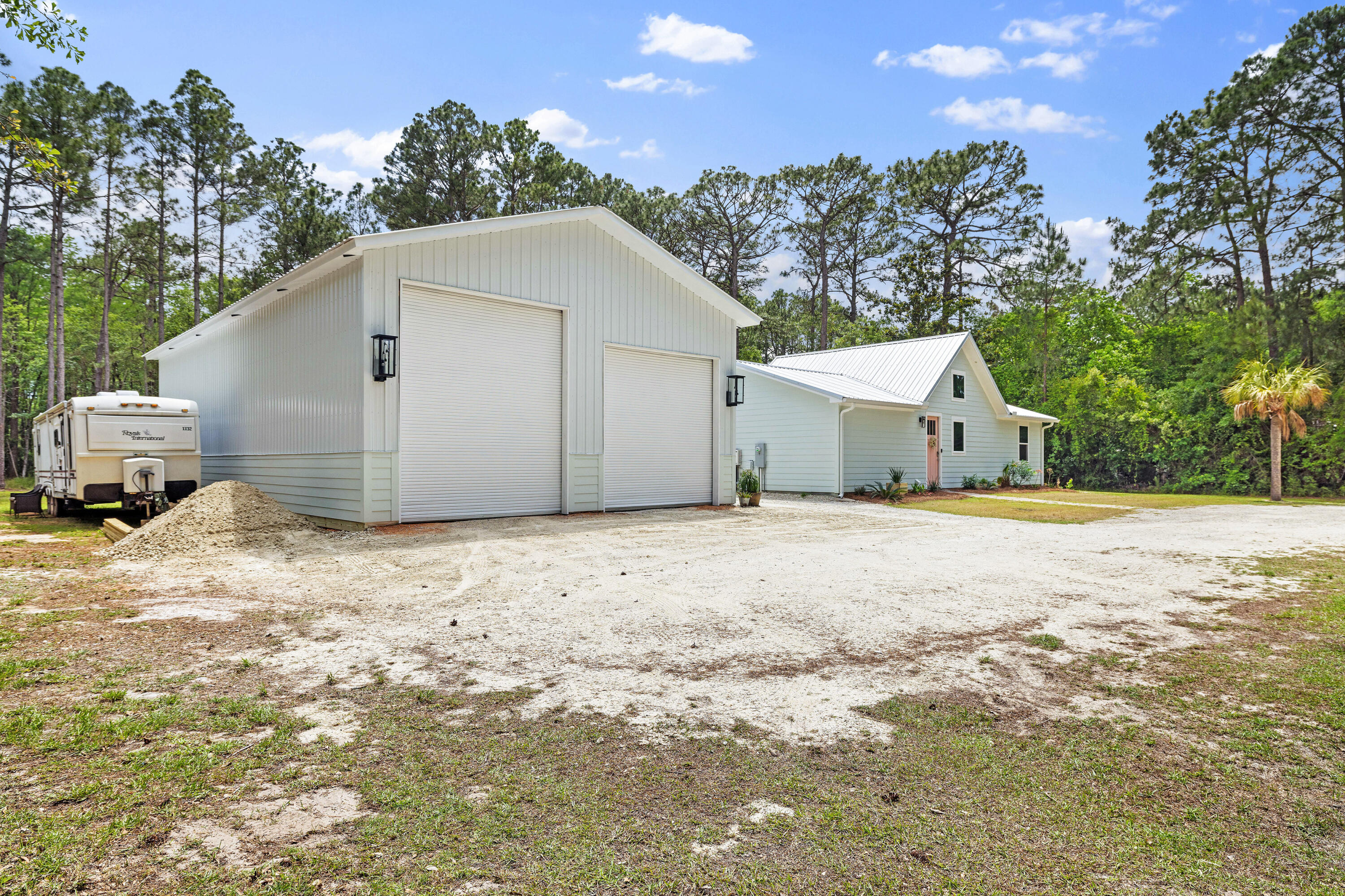 1807 Chat Holly Rd - Residential