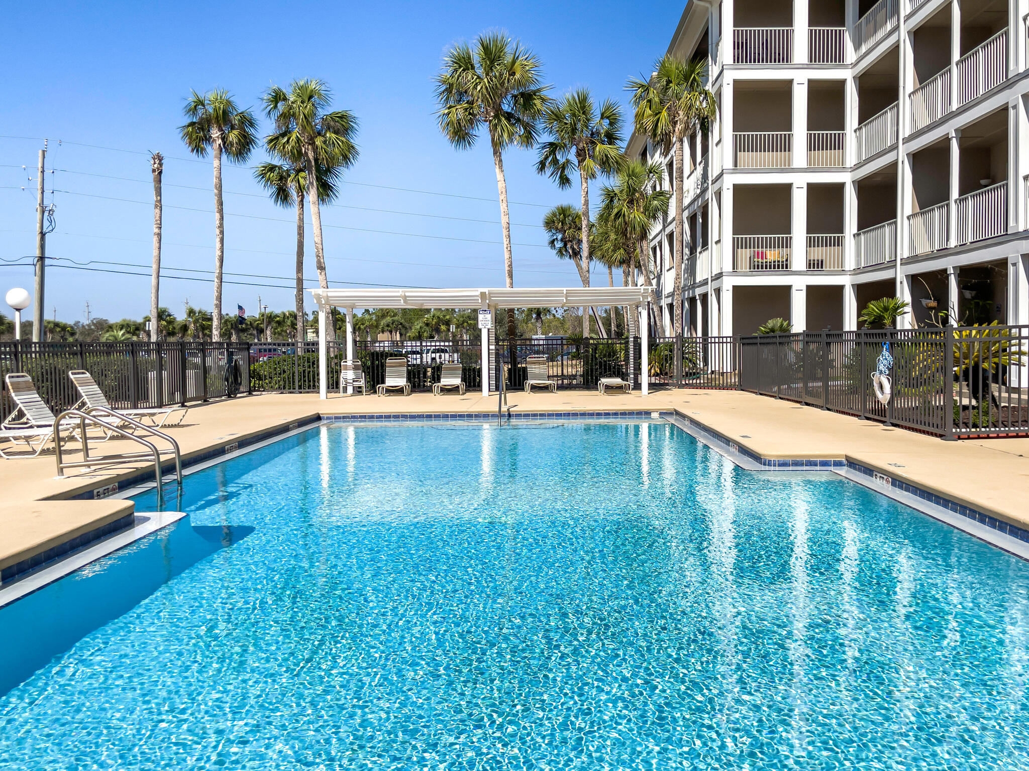 GRAND CARIBBEAN AT PERDIDO KEY - Residential