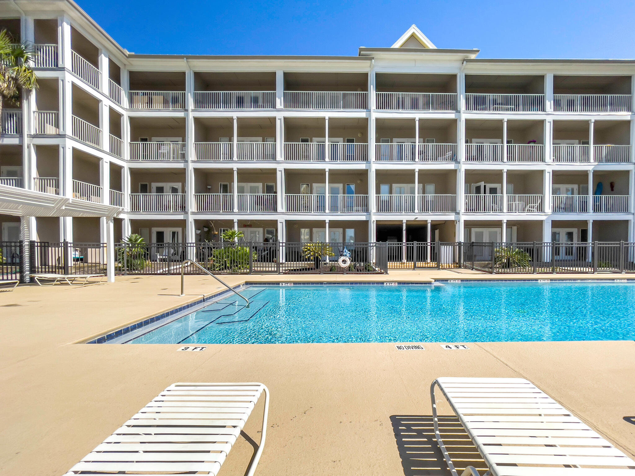 GRAND CARIBBEAN AT PERDIDO KEY - Residential