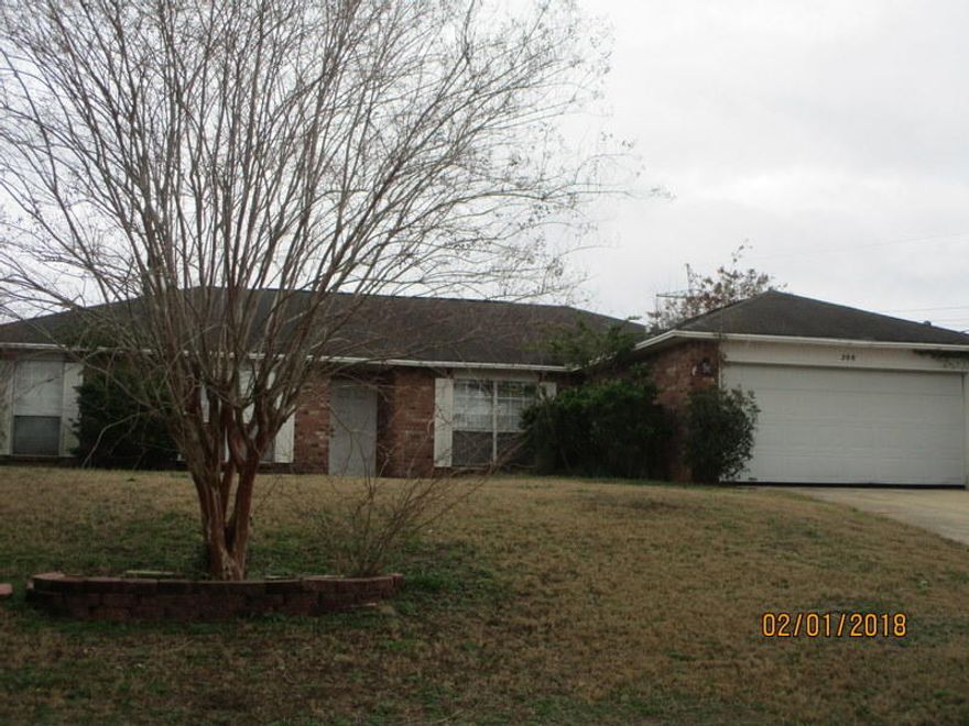 This REO property is located in the heart of S Crestview just off PJ Adams Rd. All brick exterior, this 3 bedroom 2 bath home is 1952sf built in 1998 and has fenced back yard and 2 car garage. Inside you will find tiled floors, great room, fireplace, split bedroom design and indoor laundry. Home will not qualify for most financing. Please call to set up your showing today. Sellers Asking price is $152000.00