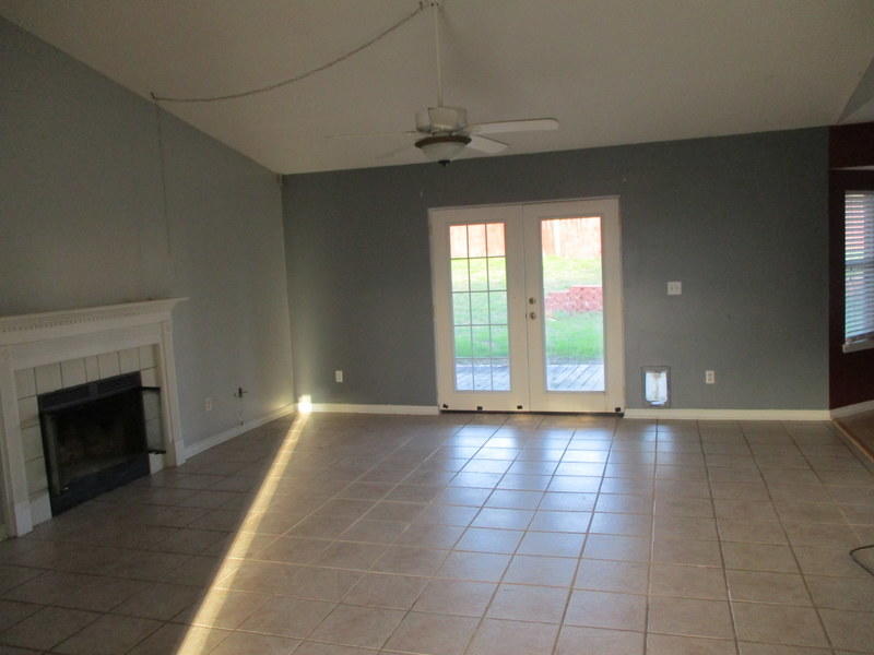 COUNTRYVIEW ESTATES 9TH ADDN - Residential