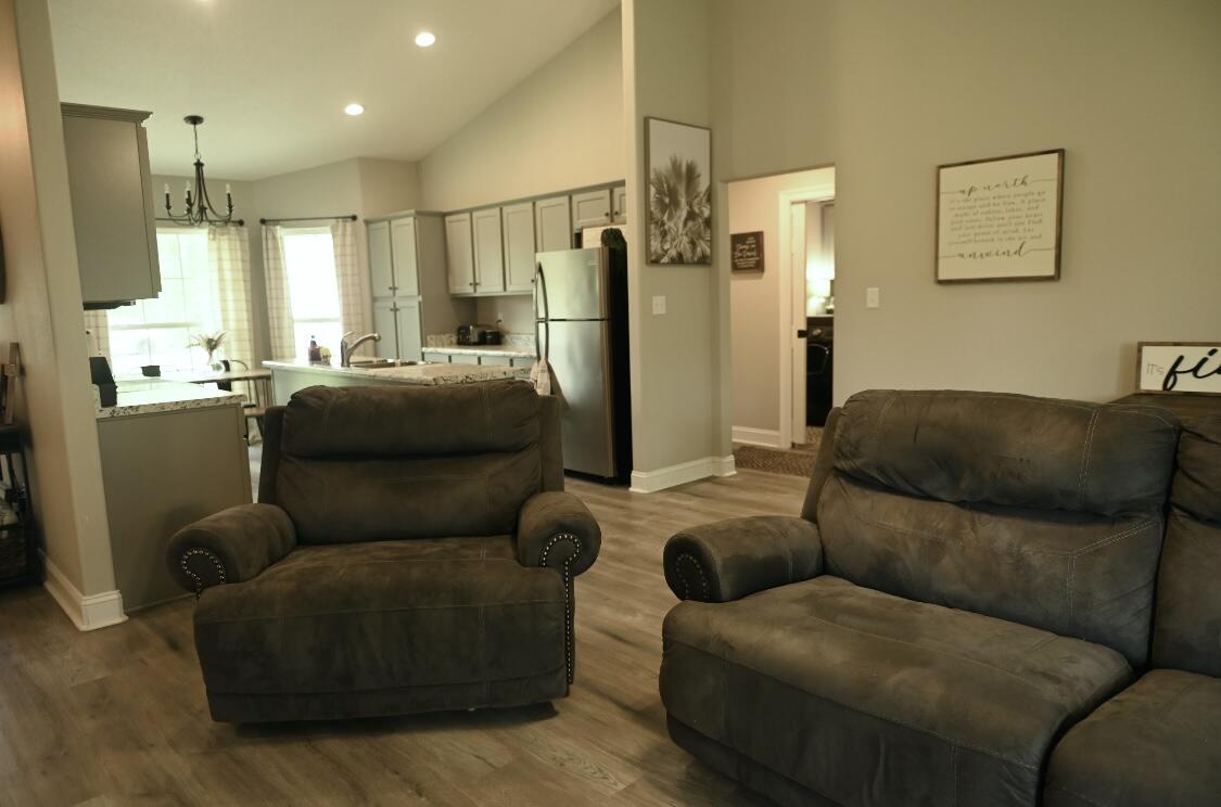 EAST BAY HEIGHTS - Residential