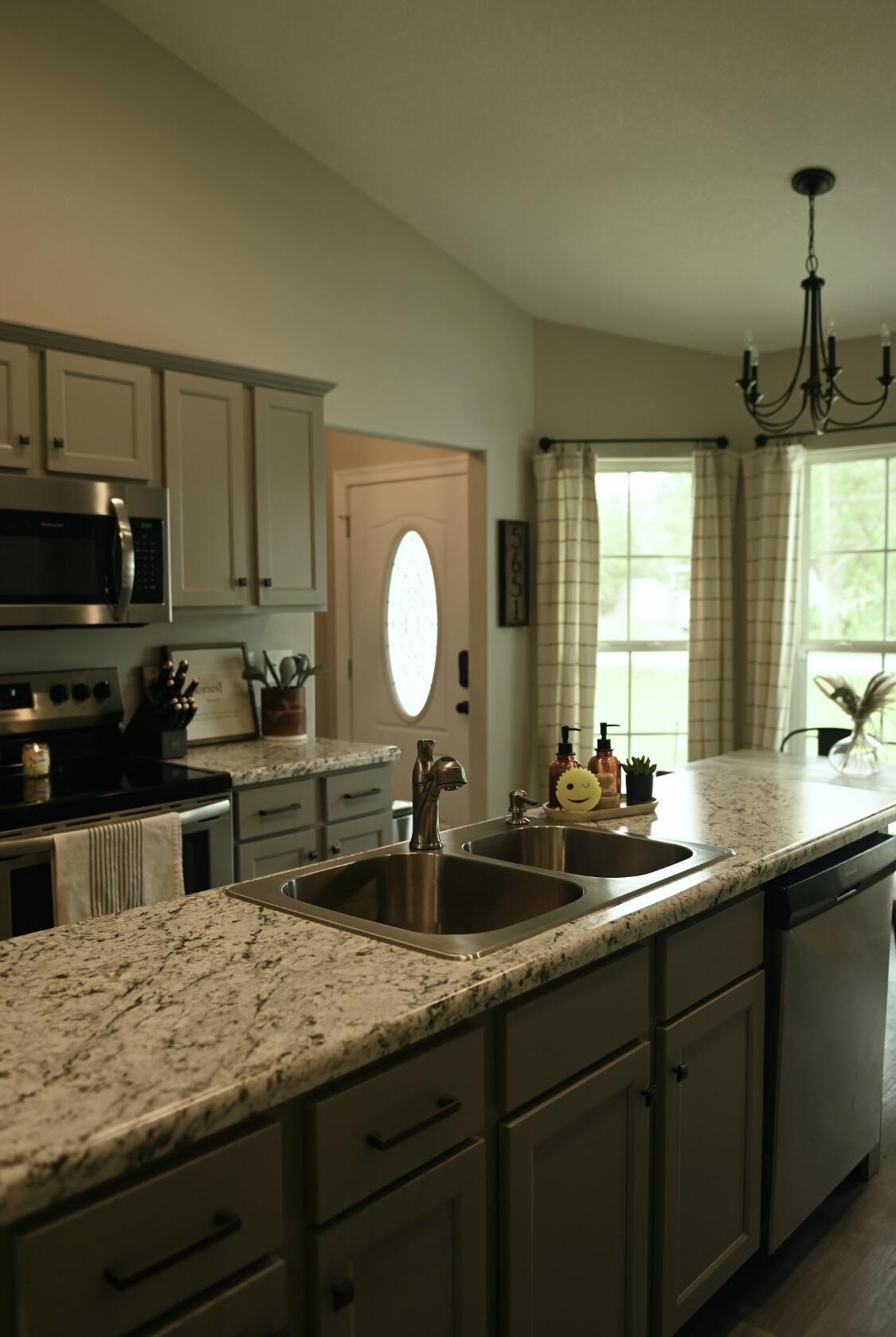 EAST BAY HEIGHTS - Residential