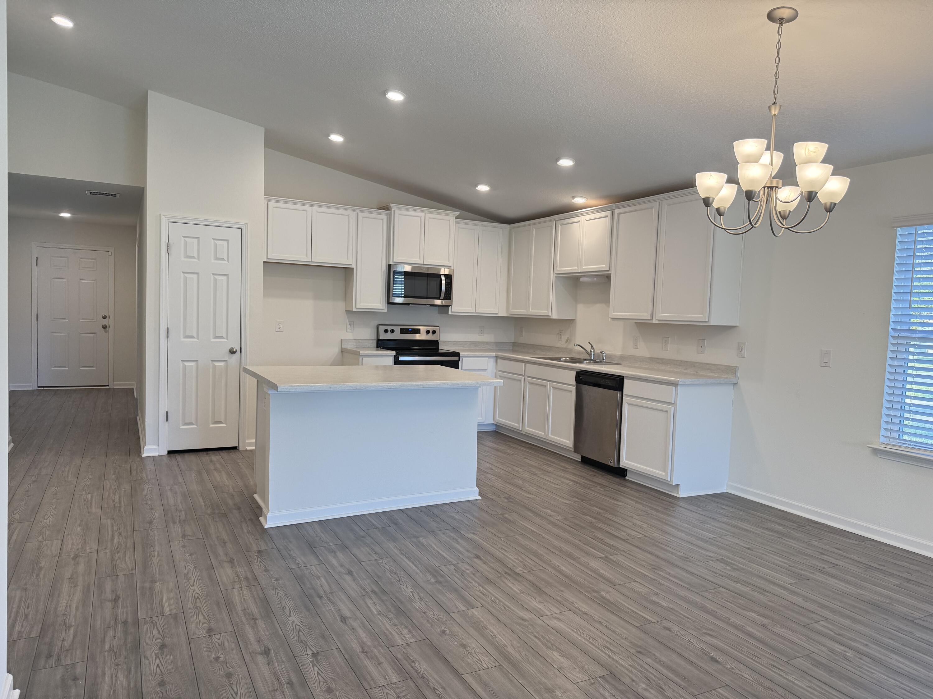 Lafayette Creek Landing - Residential