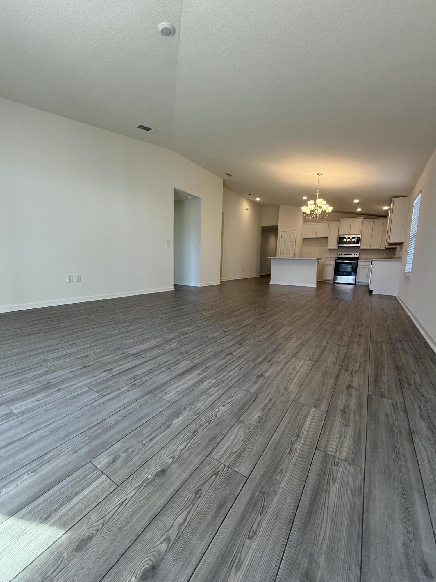 Lafayette Creek Landing - Residential