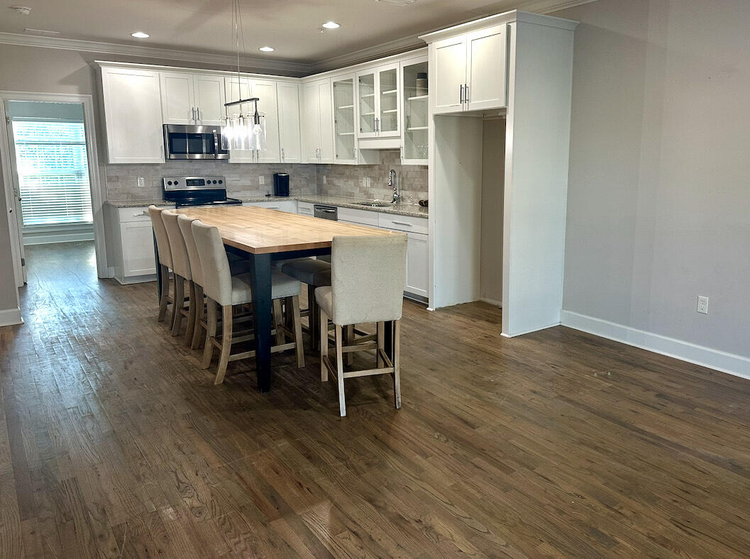 Driftwood Drive Townhomes - Residential