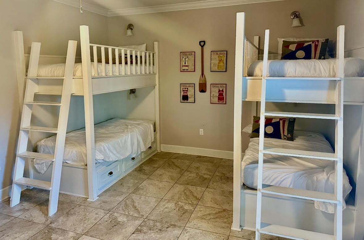 Driftwood Drive Townhomes - Residential