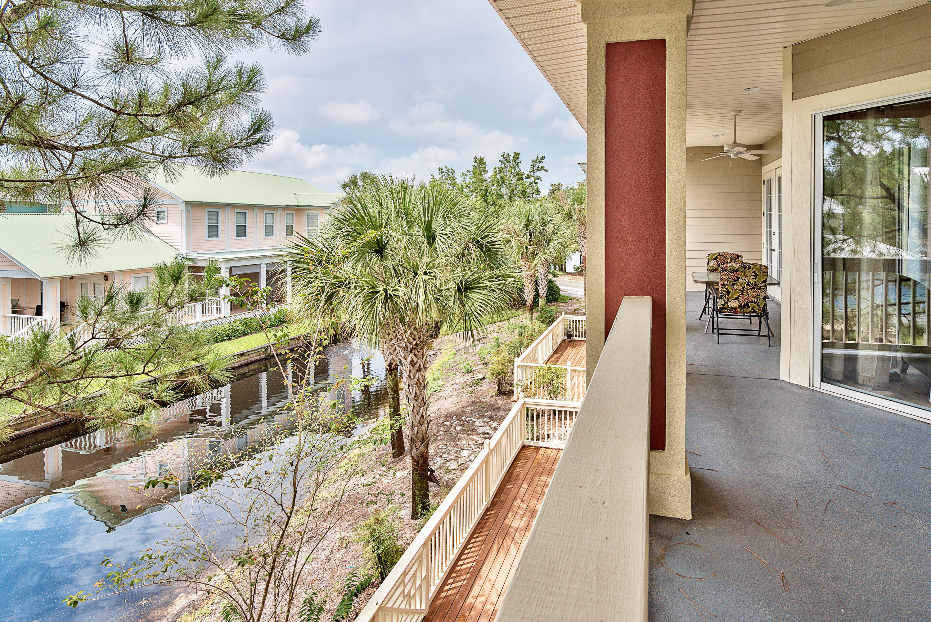 CRYSTAL COVE - Residential