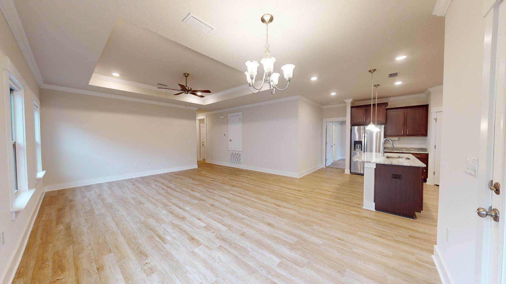 CAMBRIDGE PARK - Residential