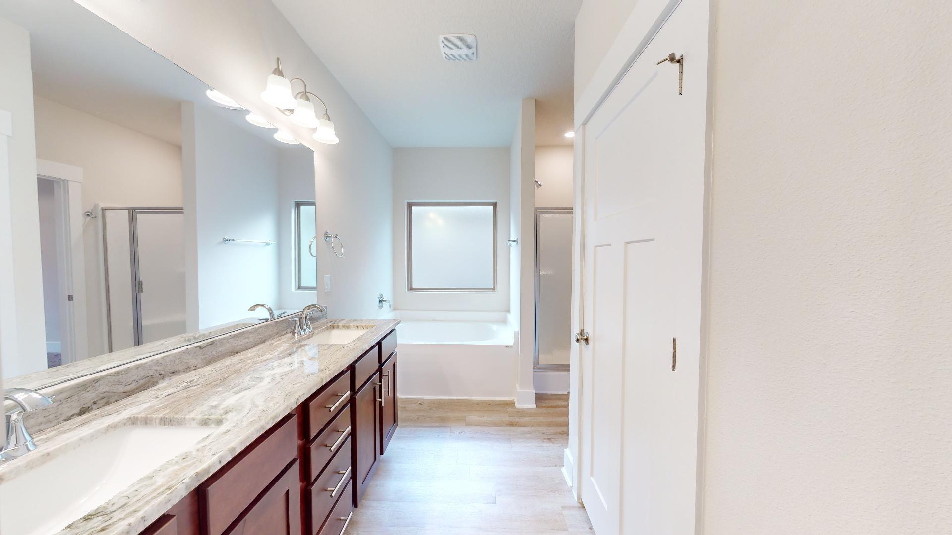 CAMBRIDGE PARK - Residential