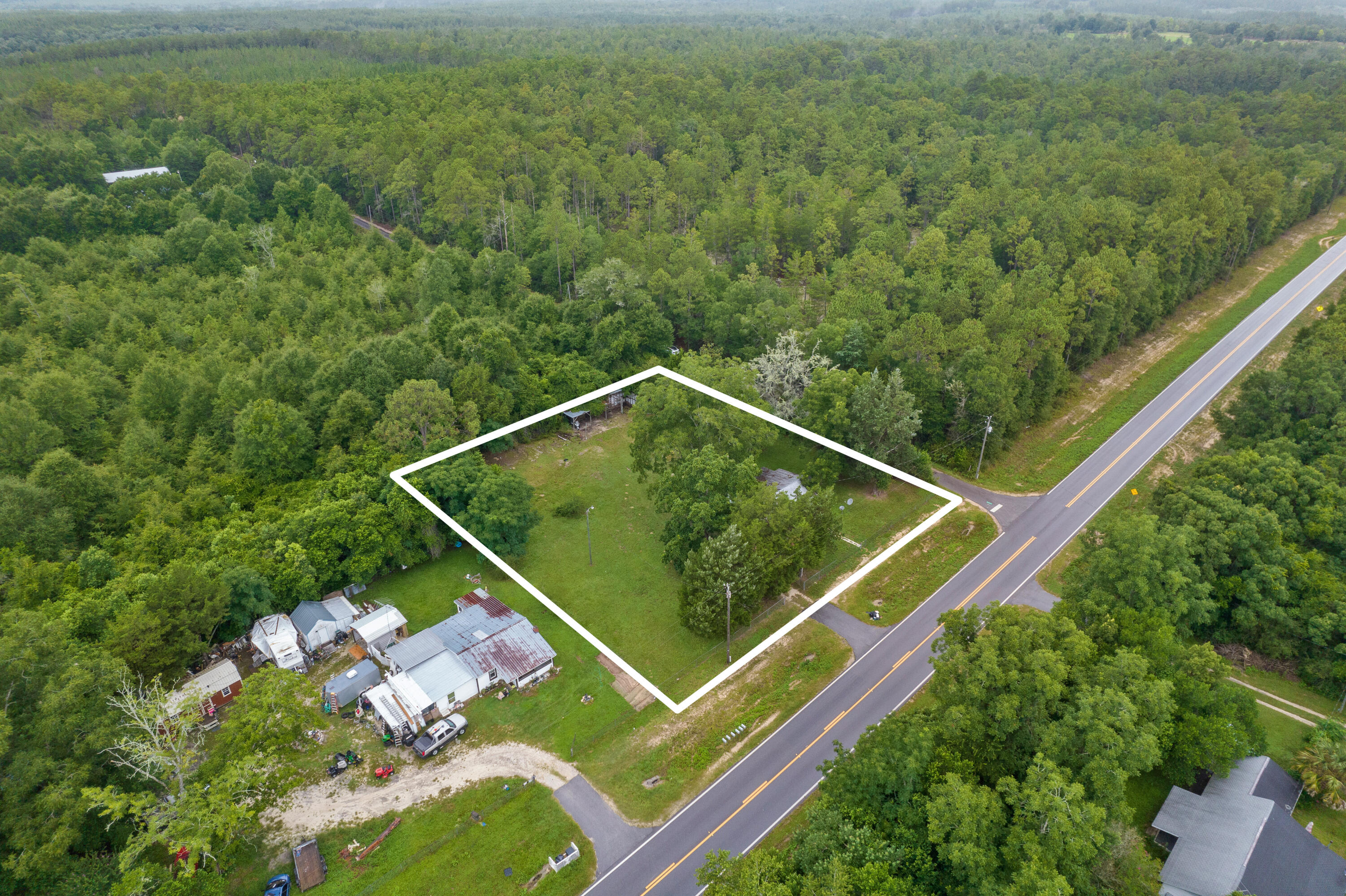 METES & BOUNDS - Land