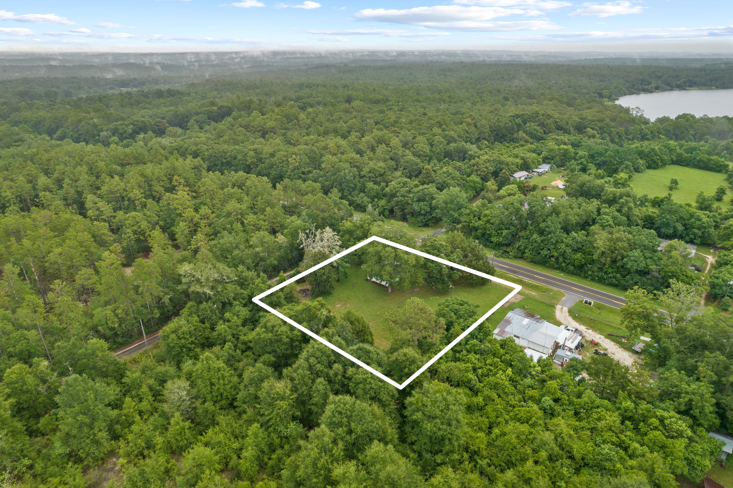 METES & BOUNDS - Land