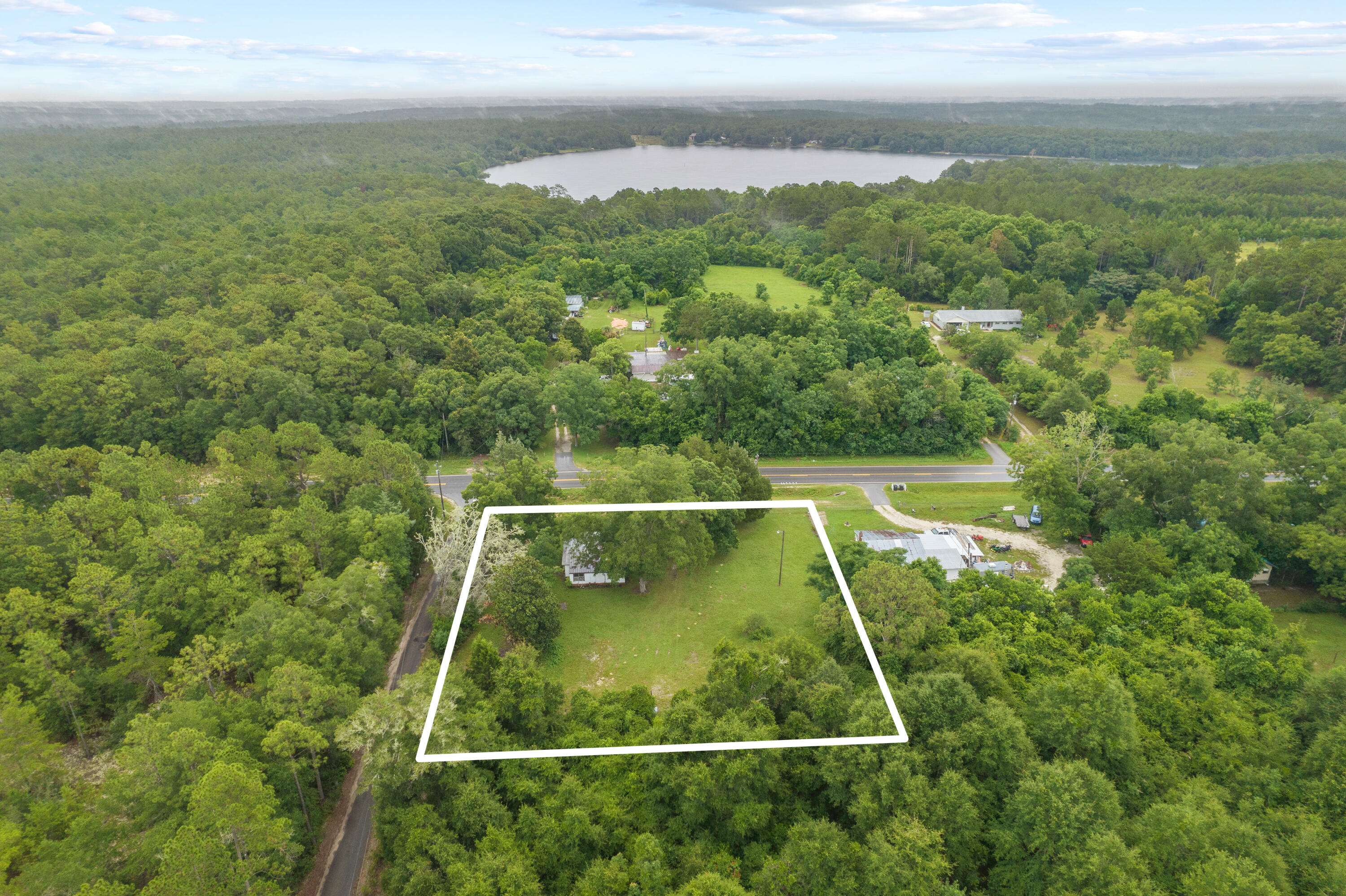 METES & BOUNDS - Land