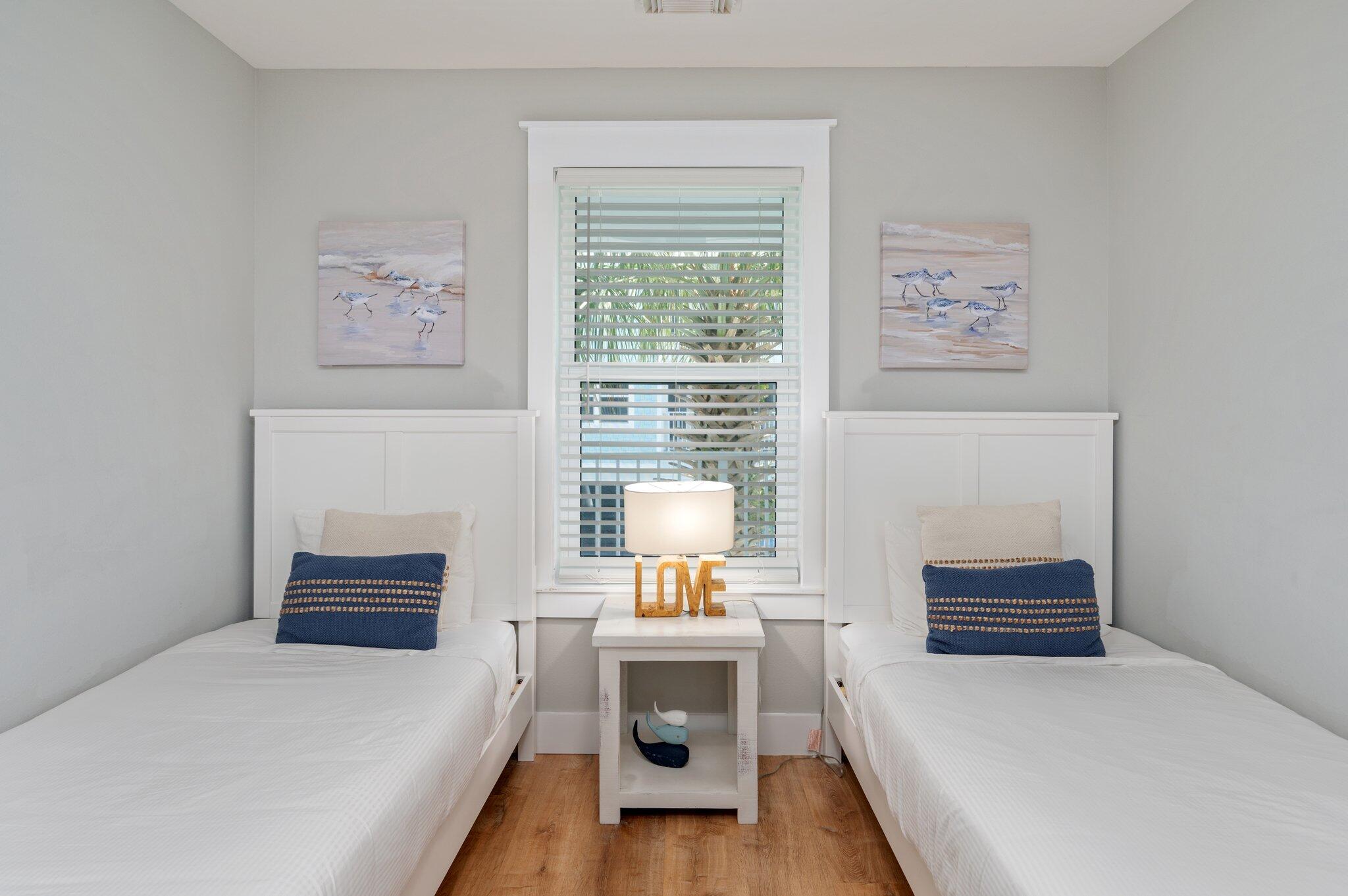 BEACHSIDE VILLAS CONDO - Residential