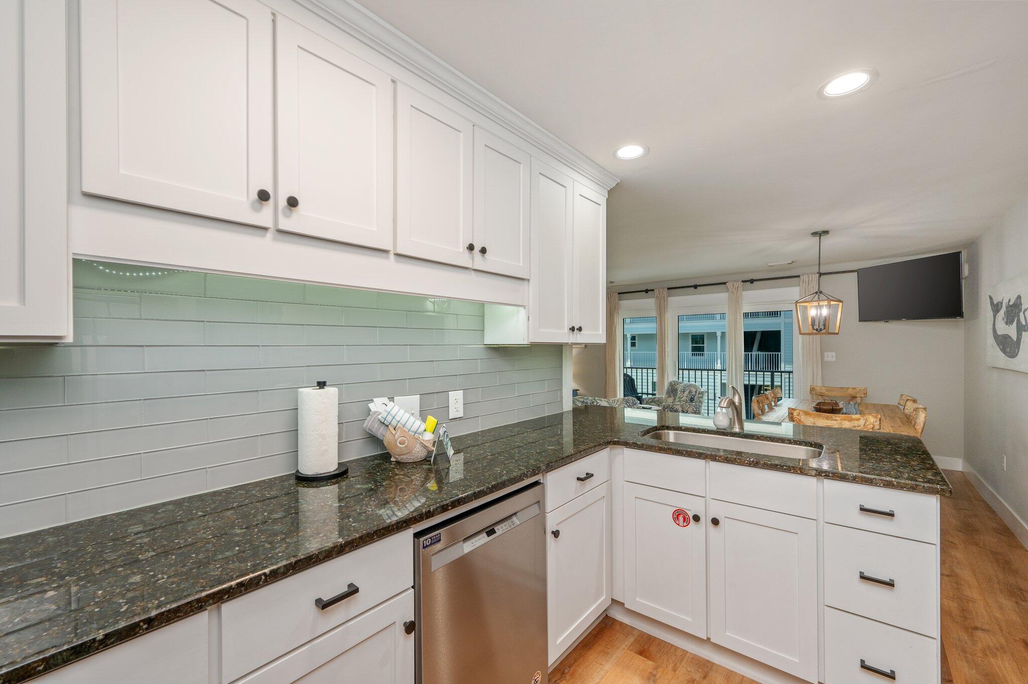 BEACHSIDE VILLAS CONDO - Residential