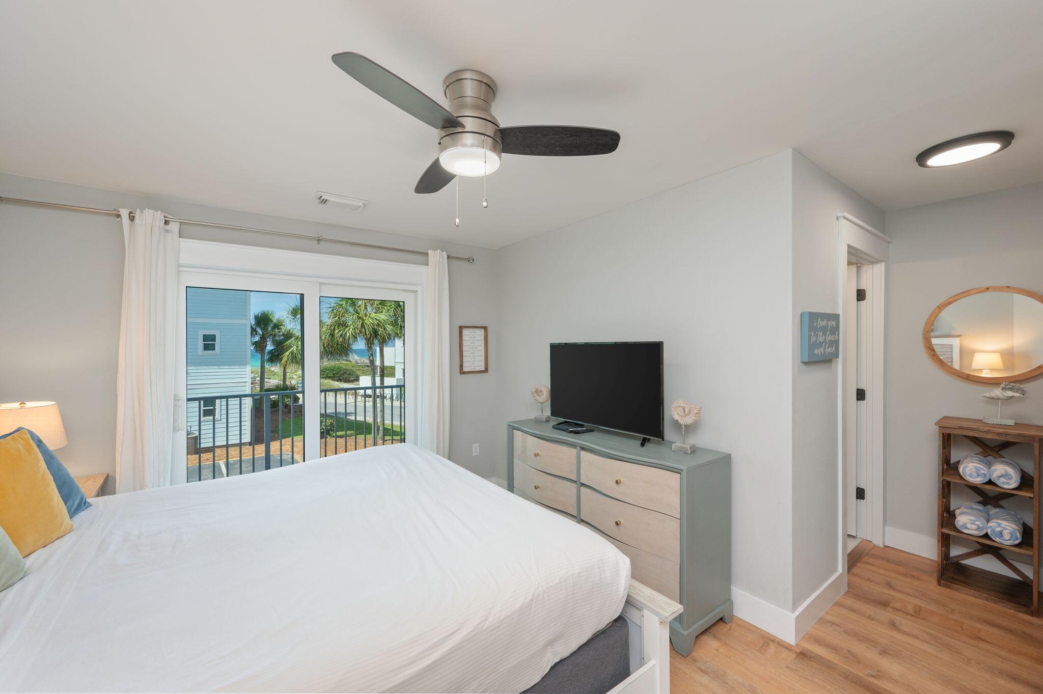 BEACHSIDE VILLAS CONDO - Residential