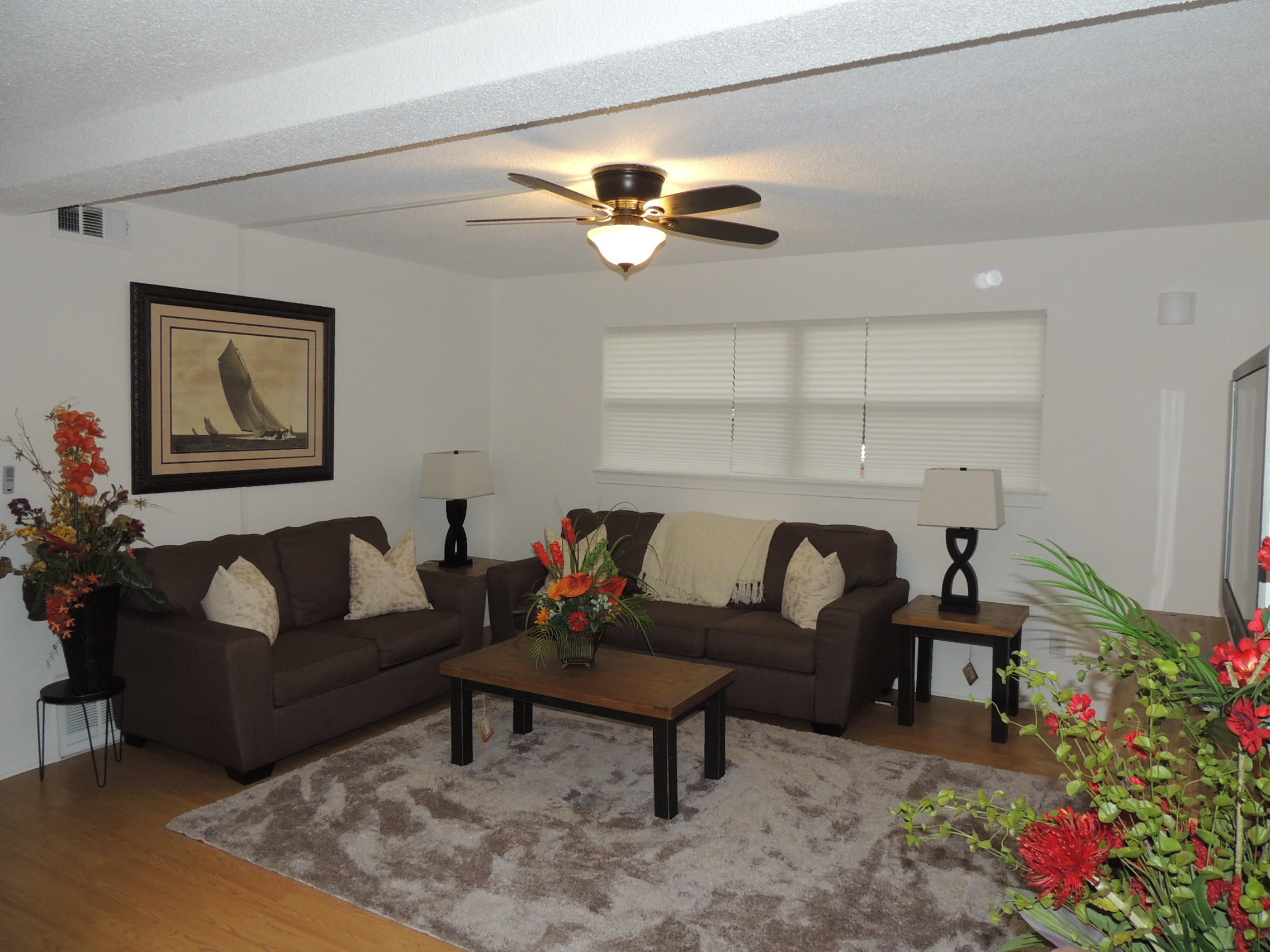 ELLIOTTS POINT 8TH ADDN - Residential