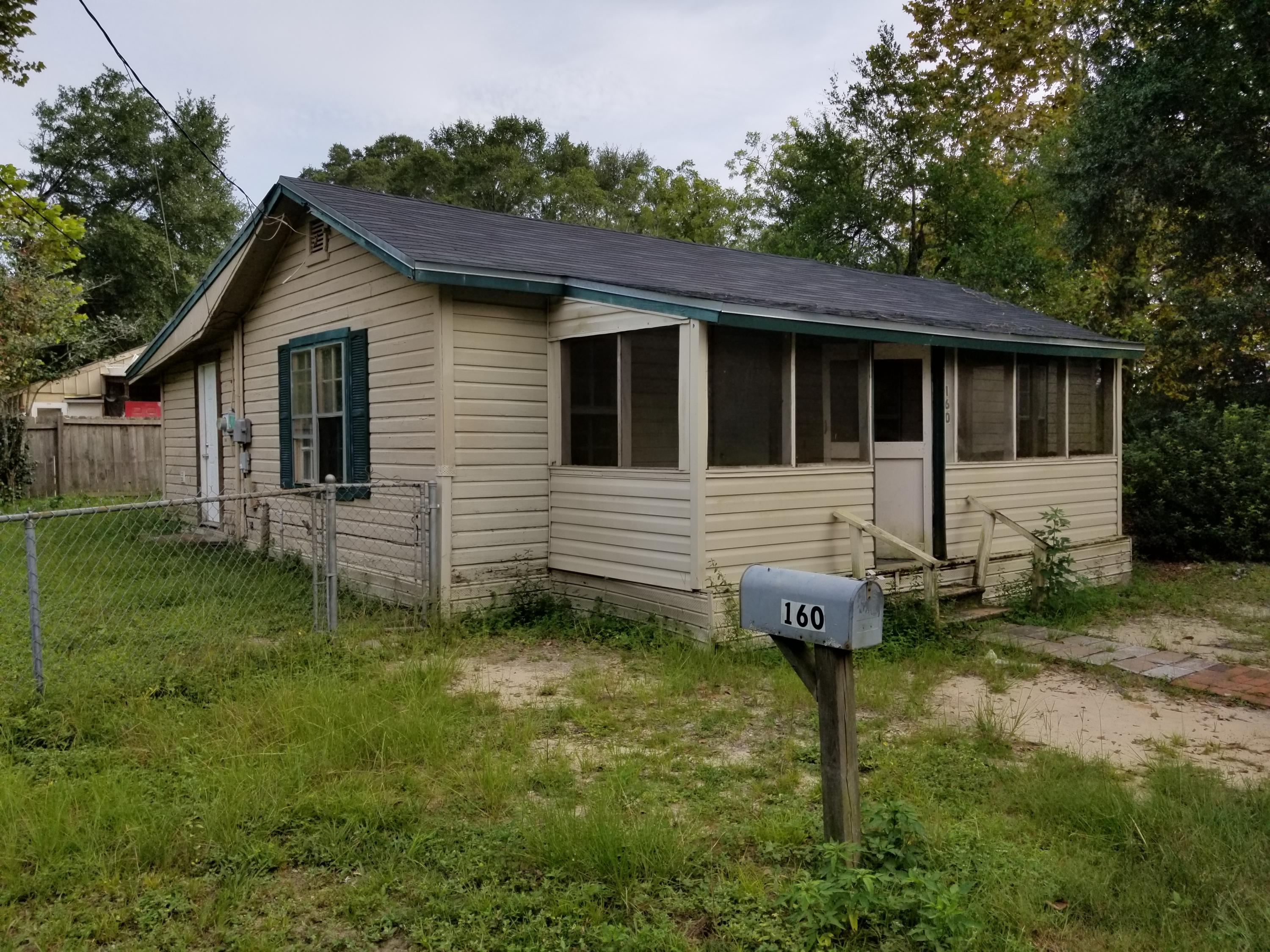 NO RECORDED SUBDIVISION - Residential