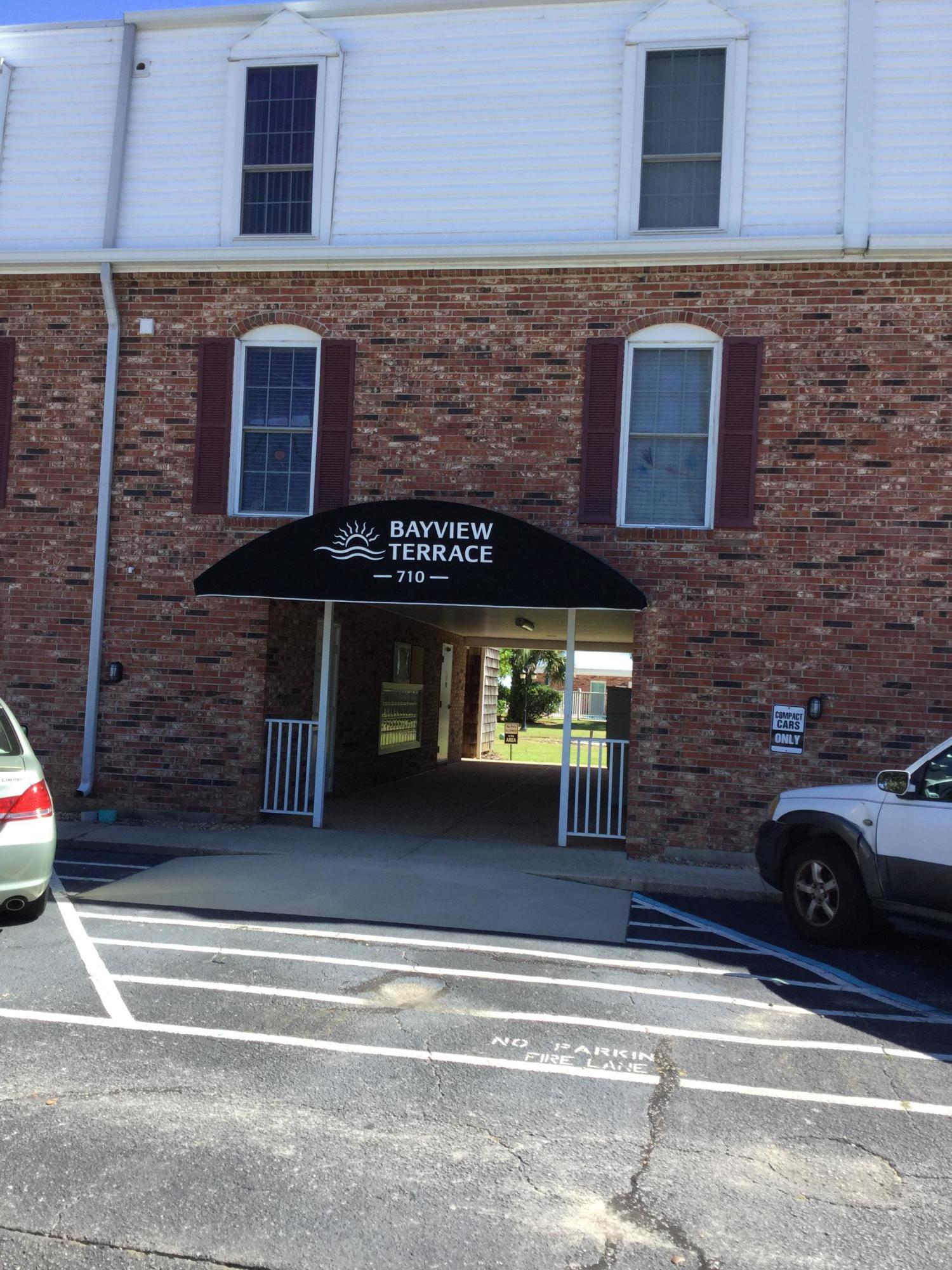 Pensacola Richelieu Condominium - Residential