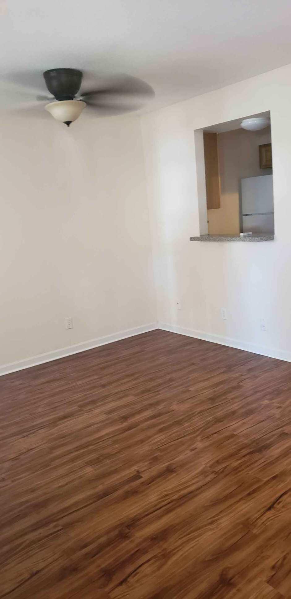 Pensacola Richelieu Condominium - Residential