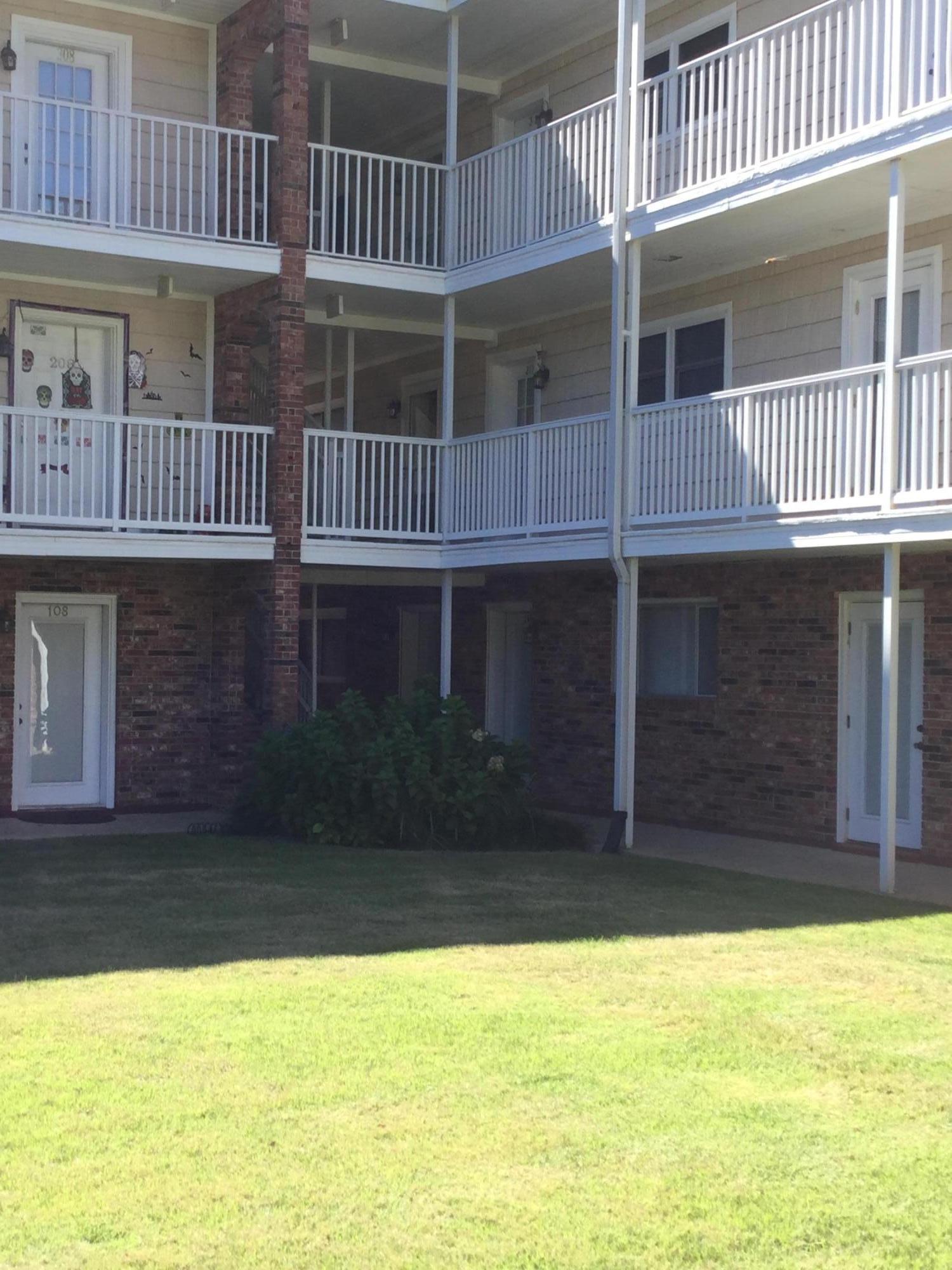 Pensacola Richelieu Condominium - Residential