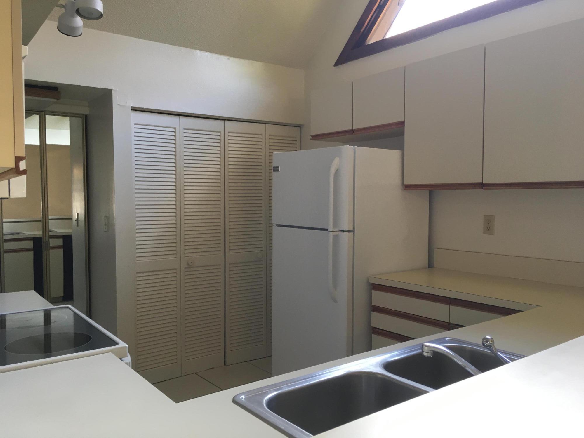 MOSSEY COVE T/H PH 2 - Residential