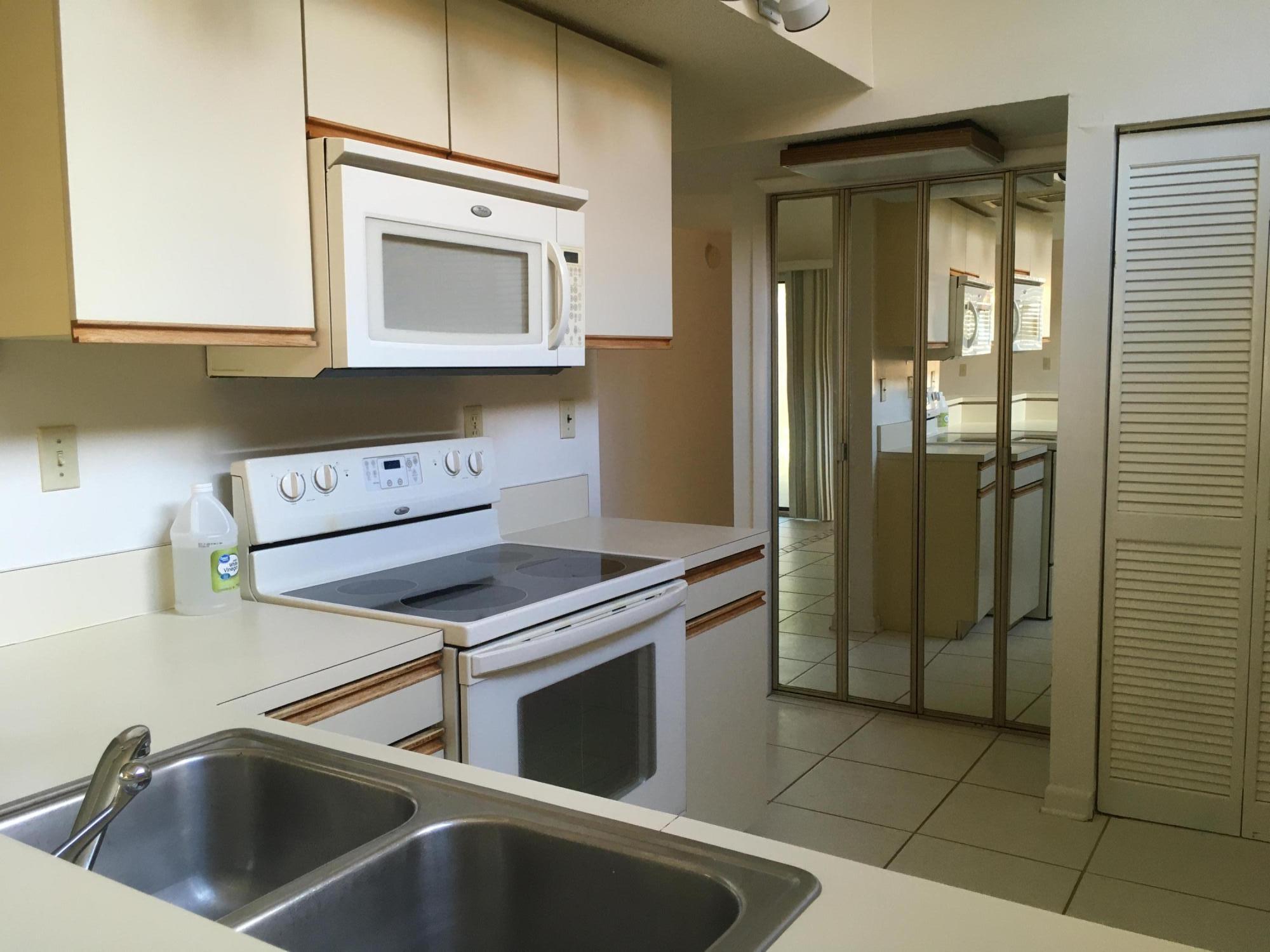 MOSSEY COVE T/H PH 2 - Residential