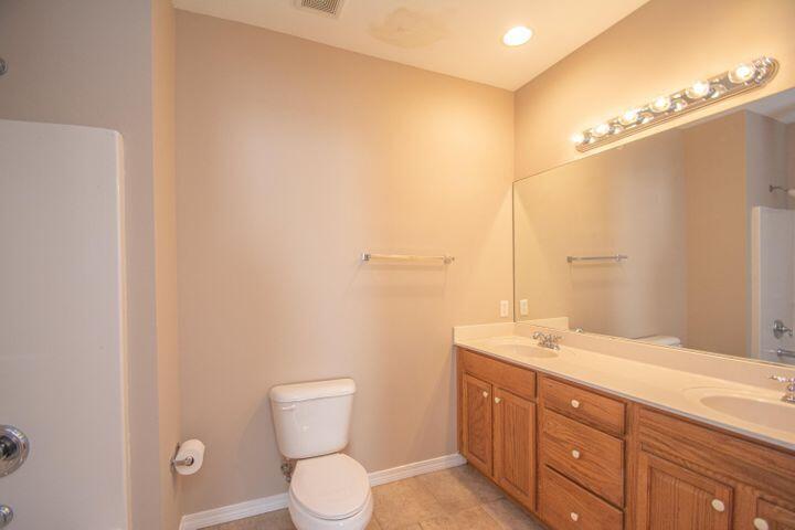 ENCHANTED ESTATES - Residential